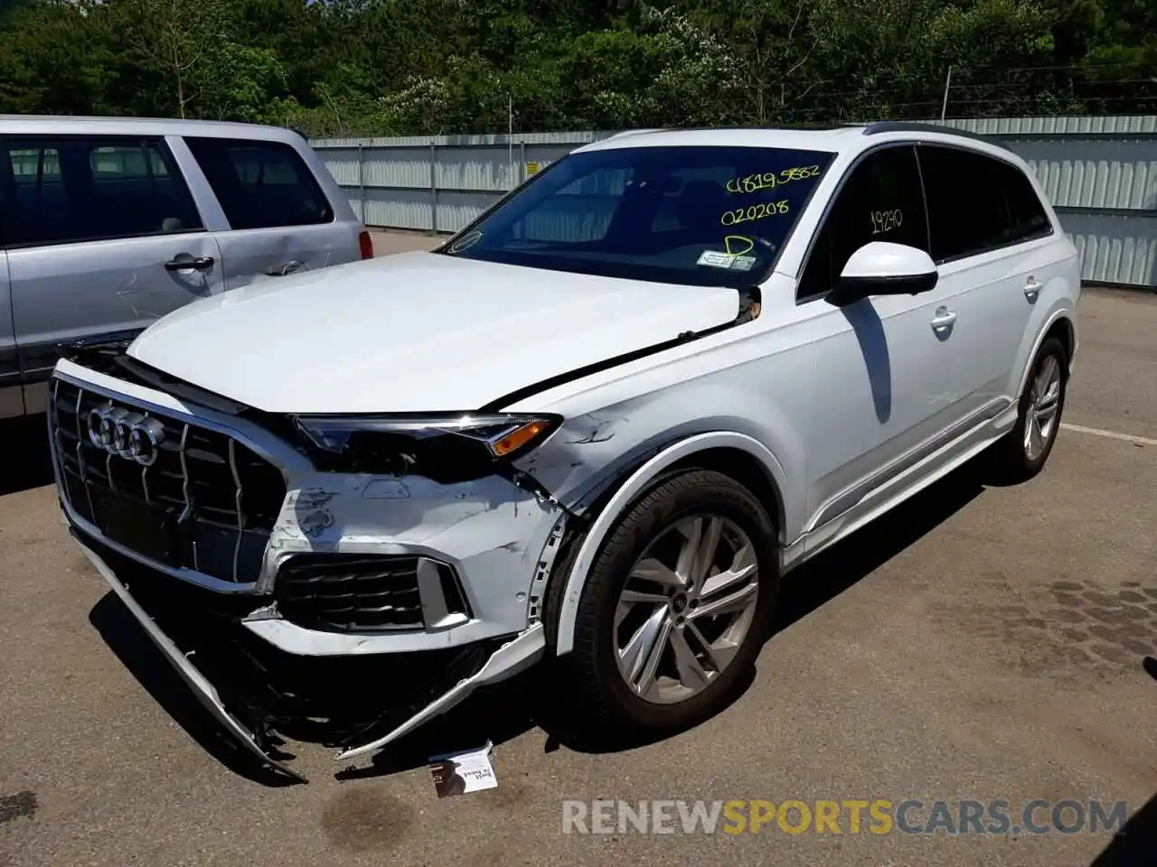 2 Photograph of a damaged car WA1LJAF75MD020208 AUDI Q7 2021