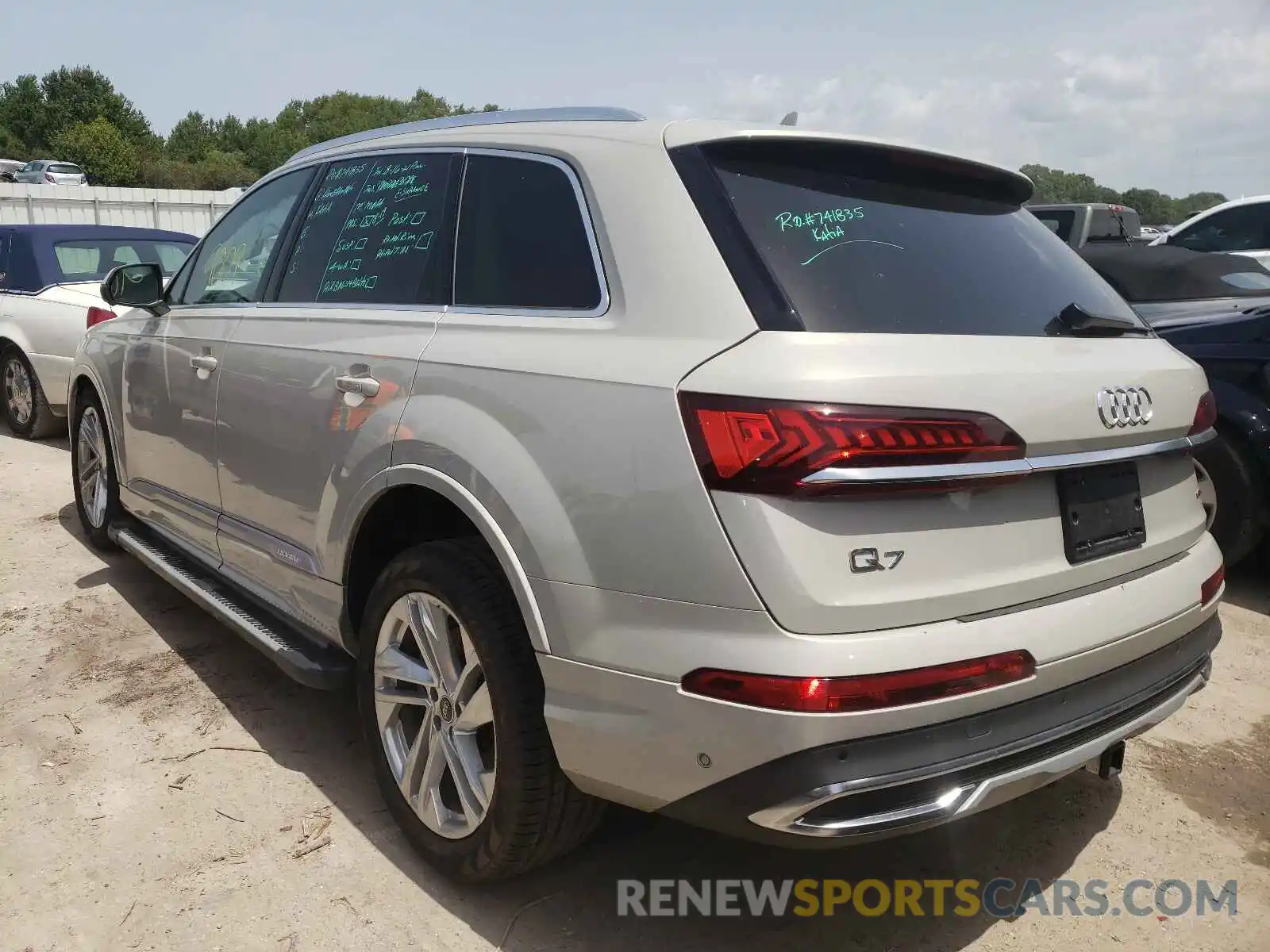 3 Фотография поврежденного автомобиля WA1LJAF75MD024551 AUDI Q7 2021