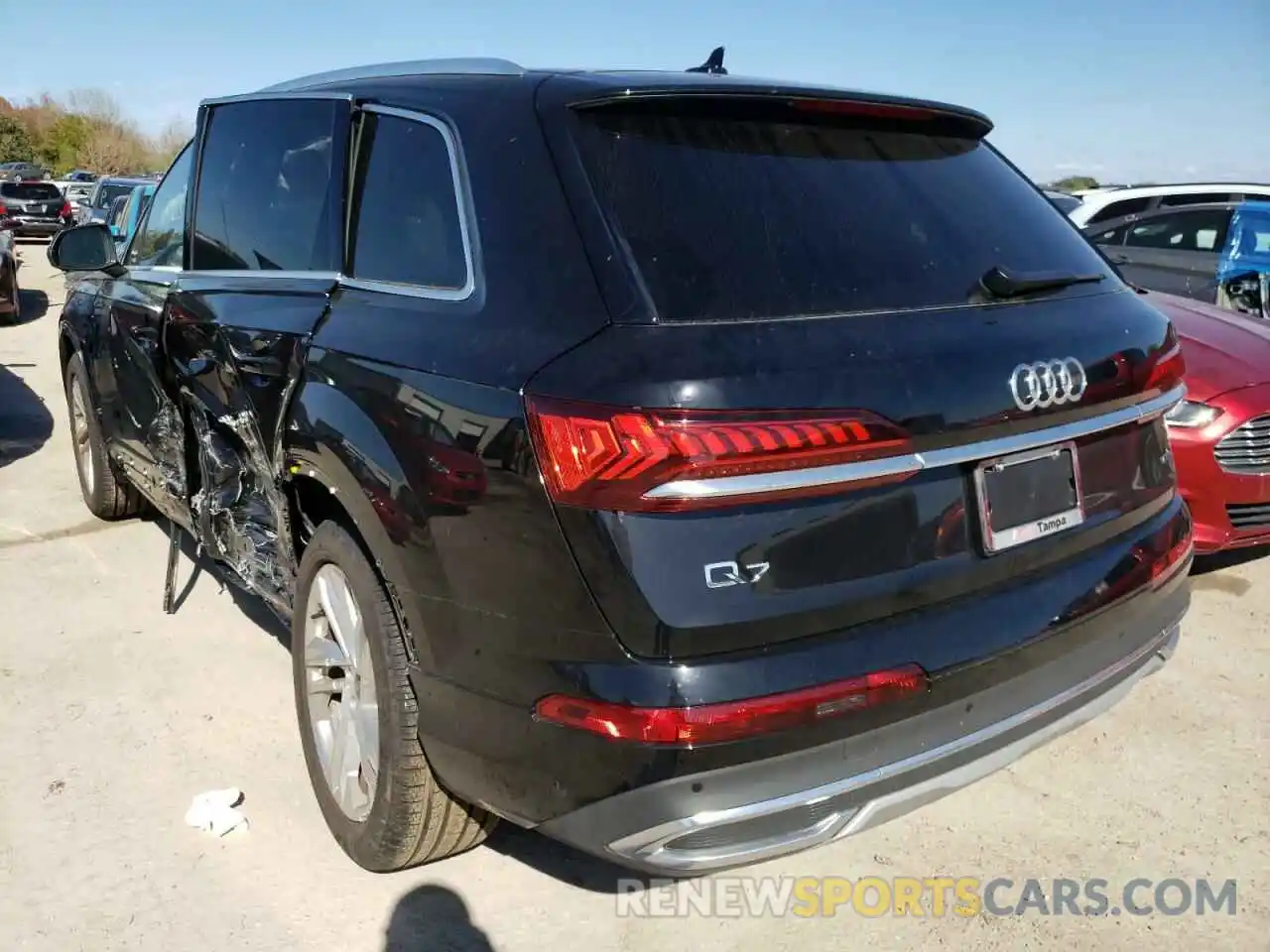 3 Фотография поврежденного автомобиля WA1LJAF75MD036926 AUDI Q7 2021