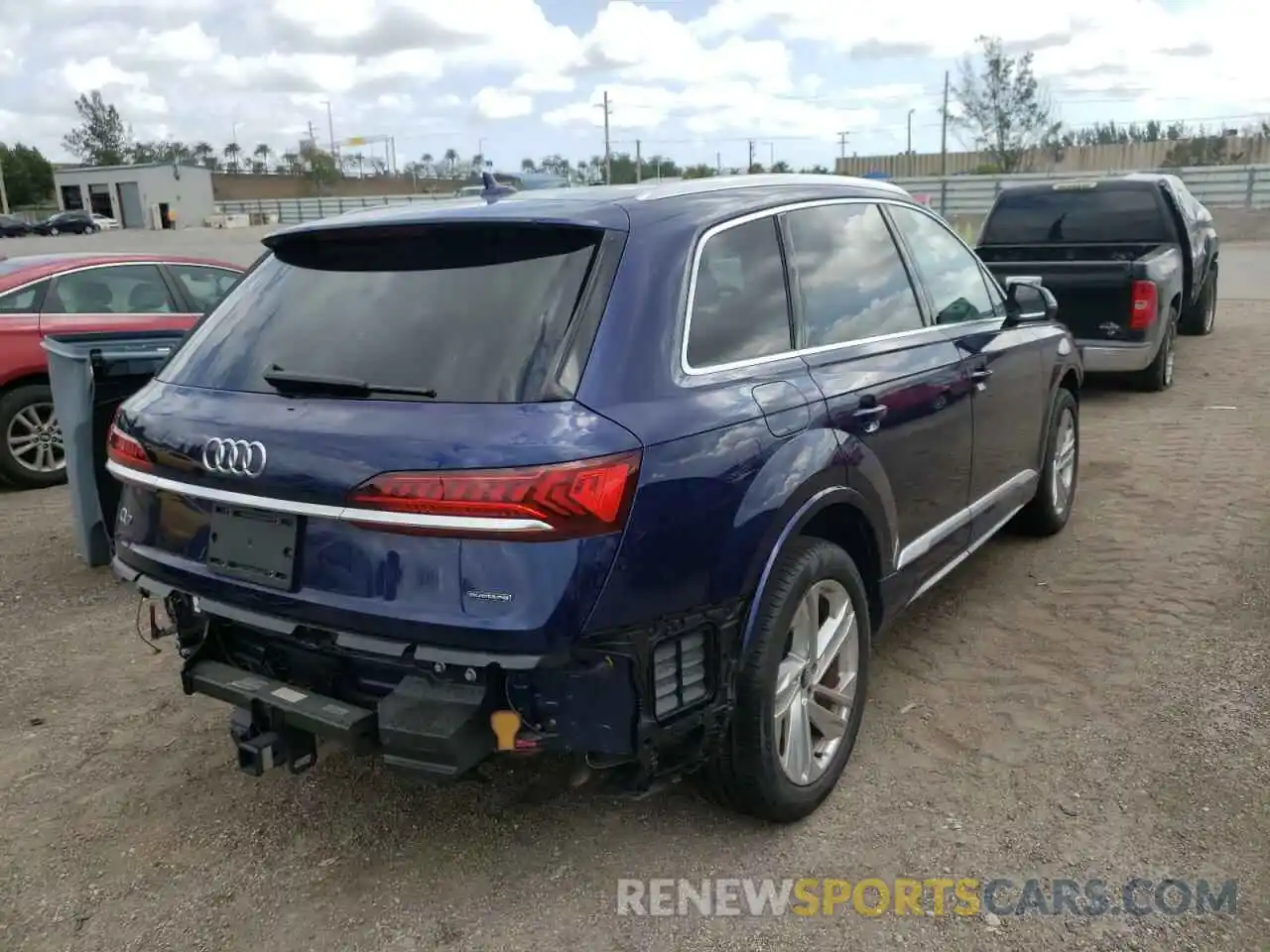 4 Фотография поврежденного автомобиля WA1LJAF75MD039051 AUDI Q7 2021