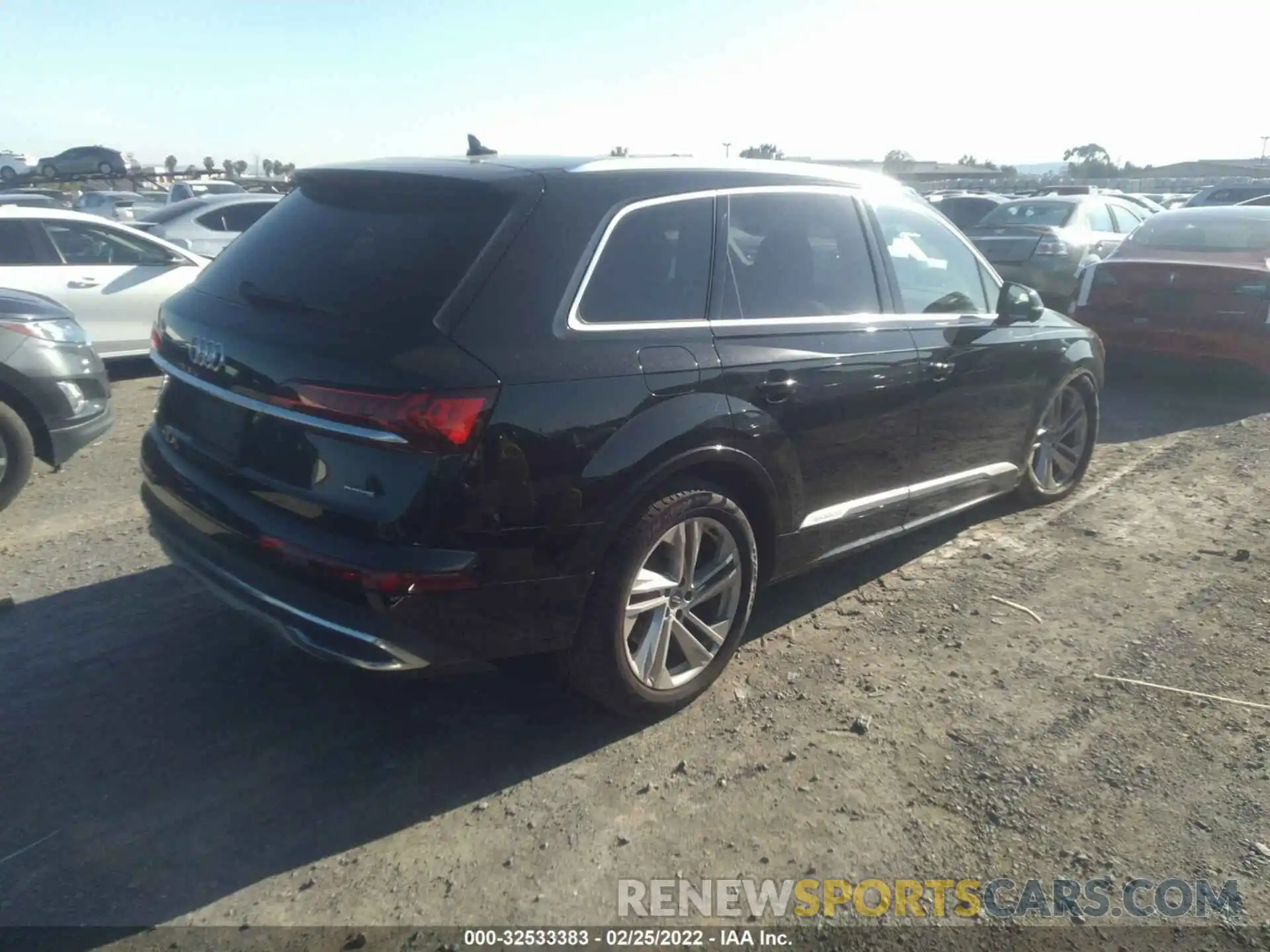 4 Photograph of a damaged car WA1LJAF77MD010358 AUDI Q7 2021