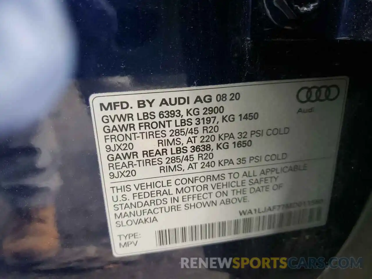 10 Photograph of a damaged car WA1LJAF77MD011560 AUDI Q7 2021