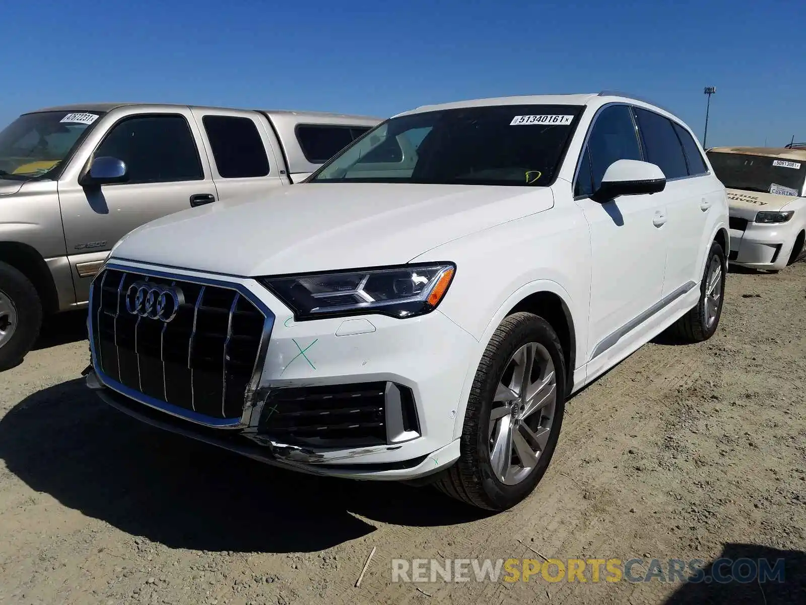 2 Photograph of a damaged car WA1LJAF78MD012359 AUDI Q7 2021