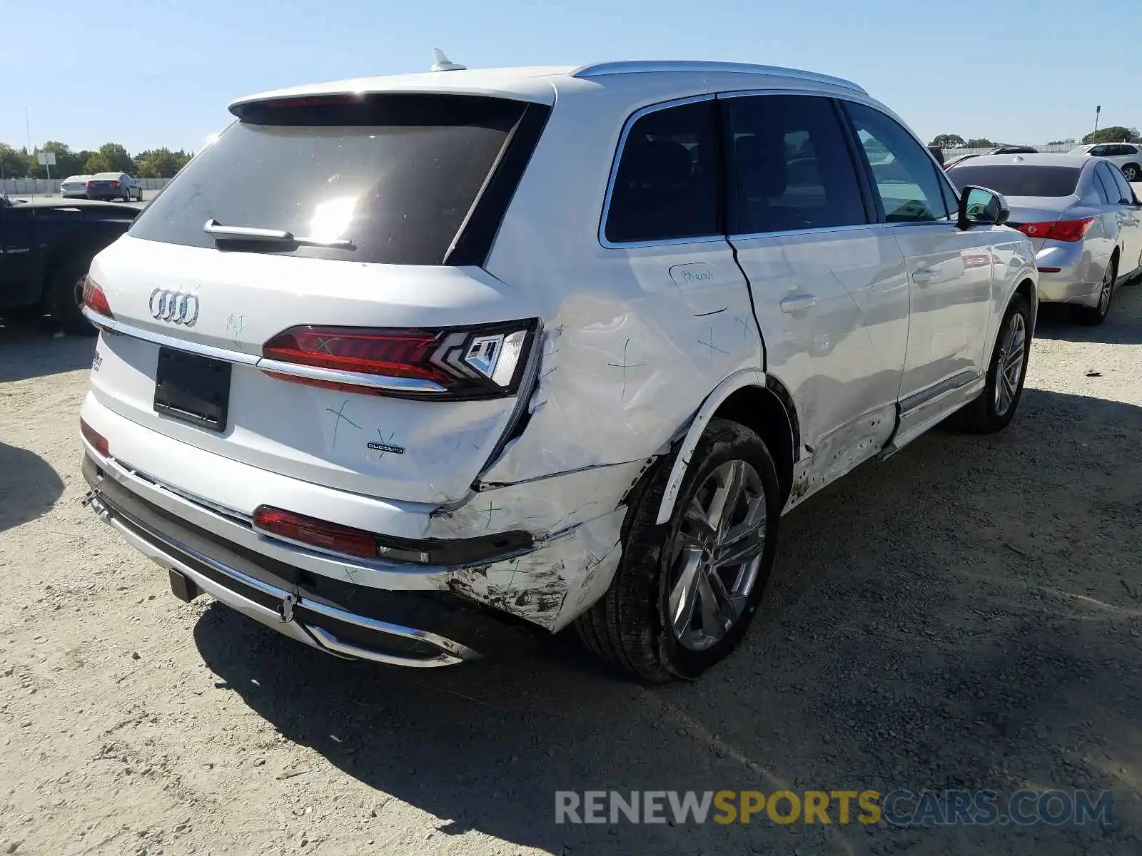 4 Фотография поврежденного автомобиля WA1LJAF78MD012359 AUDI Q7 2021