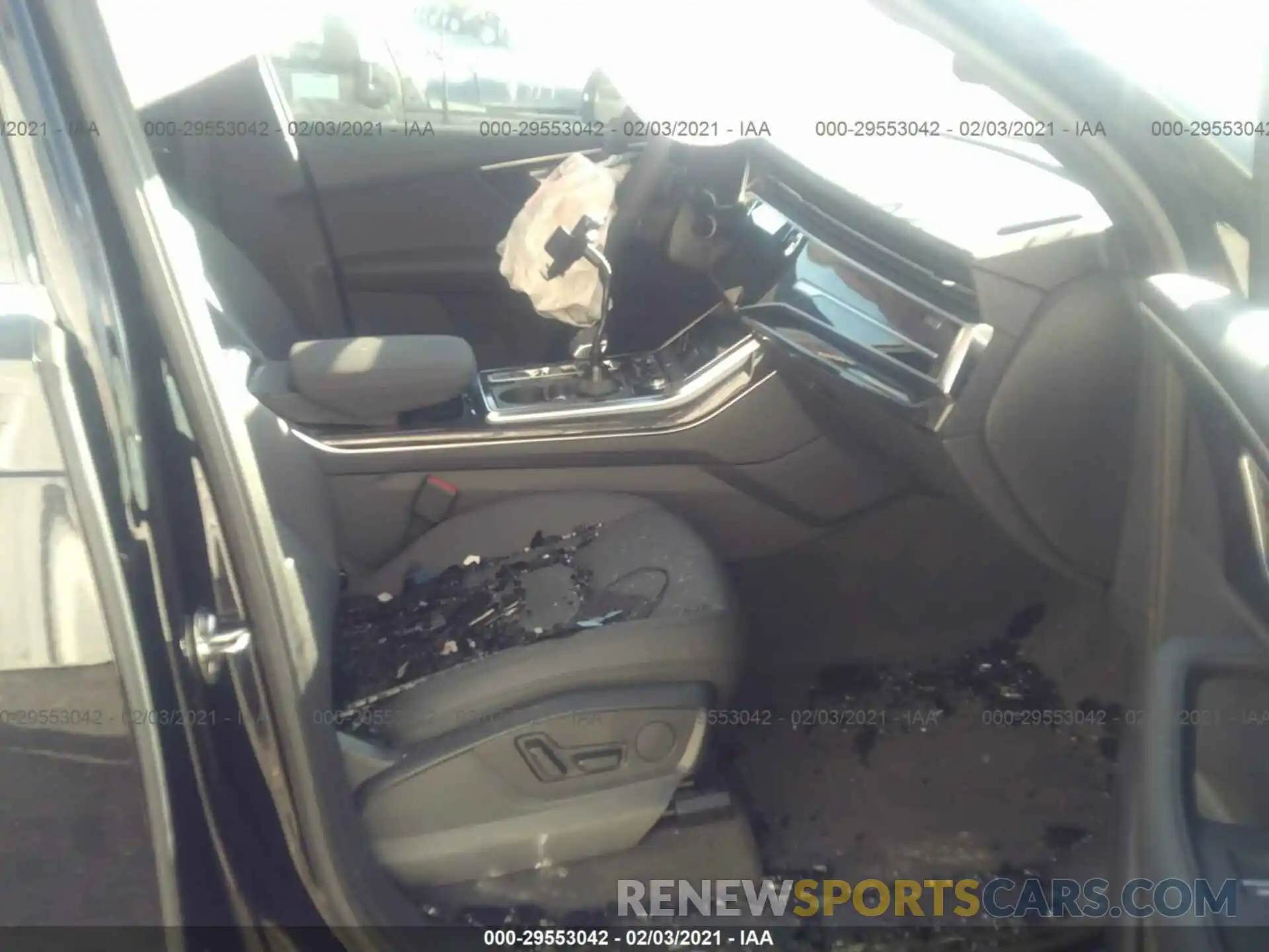 5 Photograph of a damaged car WA1LJAF79MD014007 AUDI Q7 2021