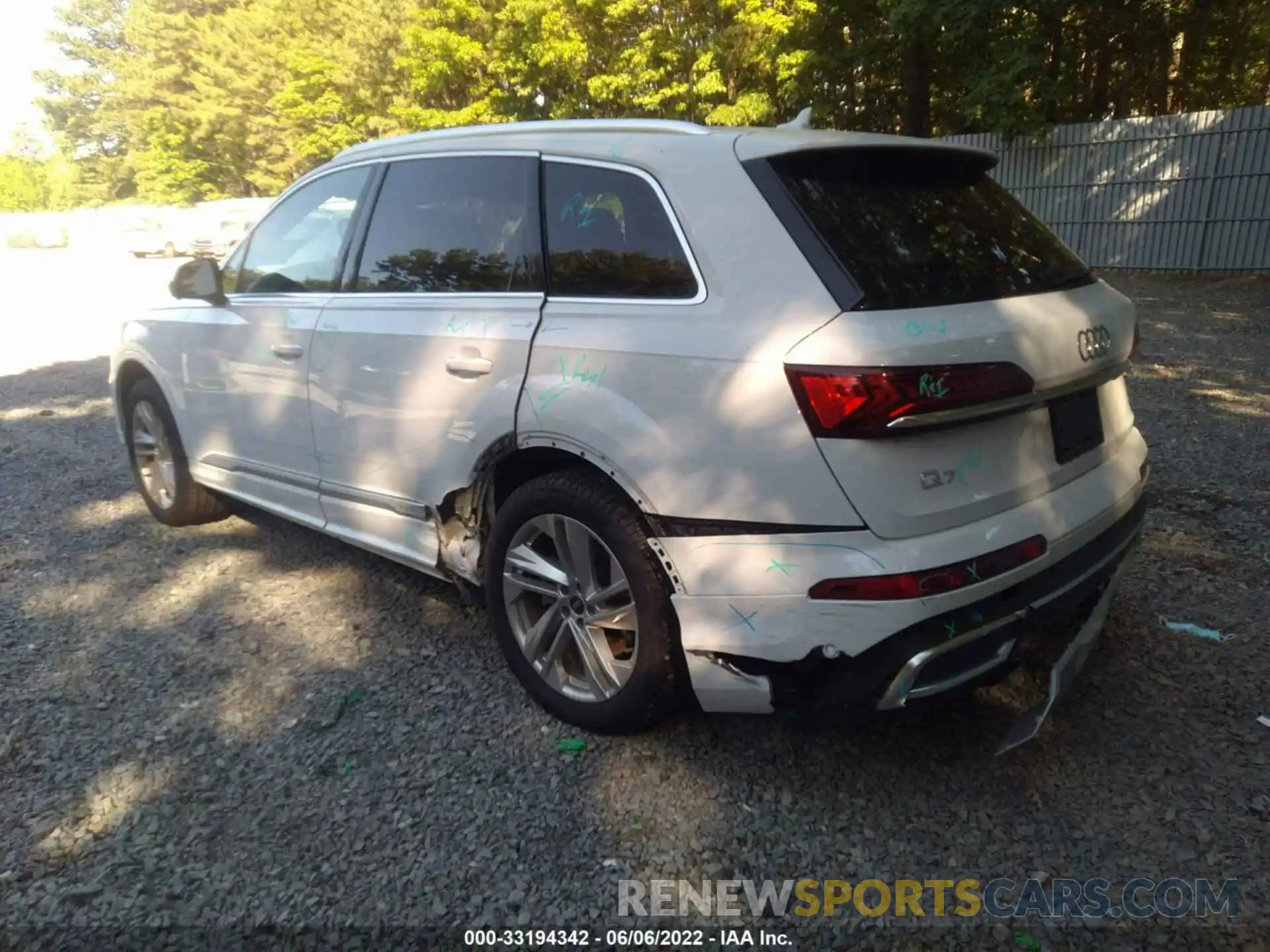 3 Photograph of a damaged car WA1LJAF79MD027503 AUDI Q7 2021