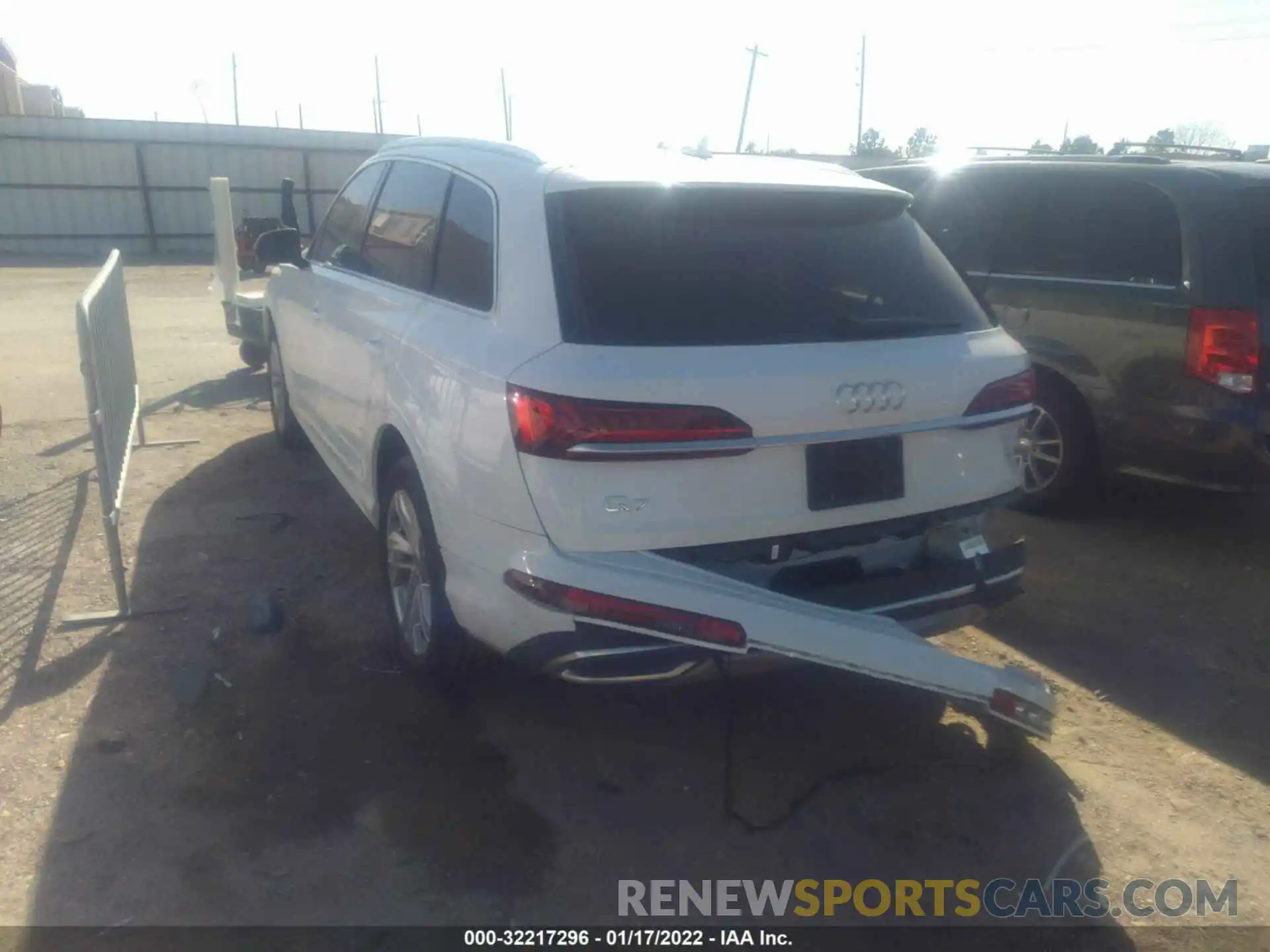 3 Photograph of a damaged car WA1LJAF7XMD026182 AUDI Q7 2021