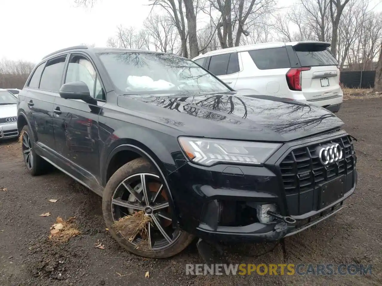 1 Photograph of a damaged car WA1LXAF70MD011852 AUDI Q7 2021