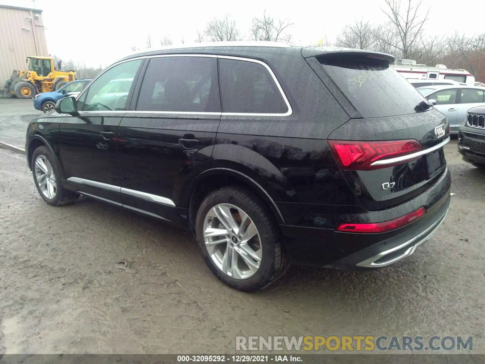 3 Фотография поврежденного автомобиля WA1LXAF70MD019661 AUDI Q7 2021