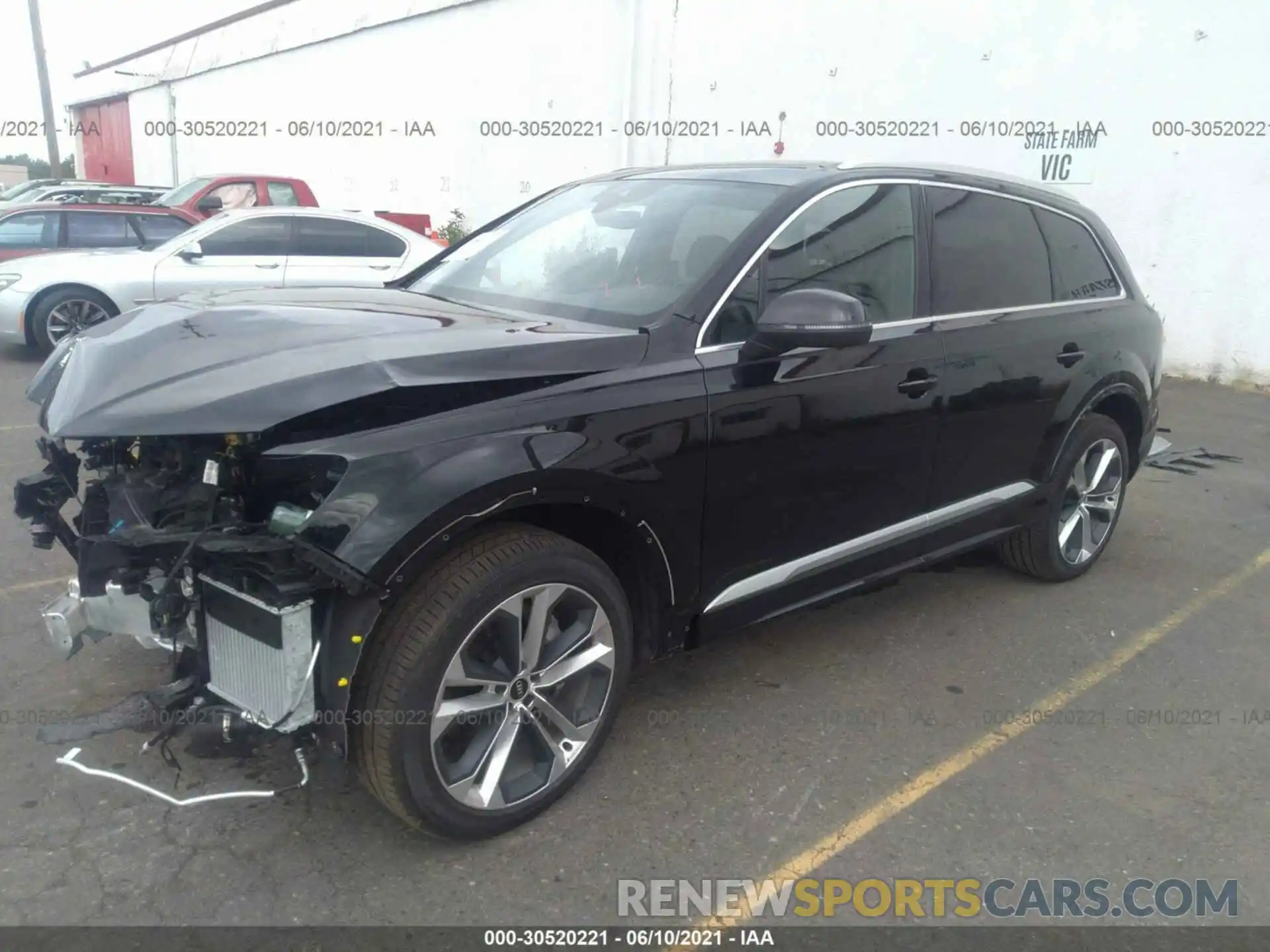 2 Photograph of a damaged car WA1LXAF70MD027484 AUDI Q7 2021