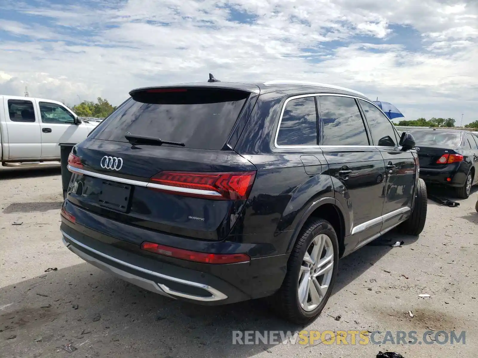 4 Фотография поврежденного автомобиля WA1LXAF72MD012579 AUDI Q7 2021