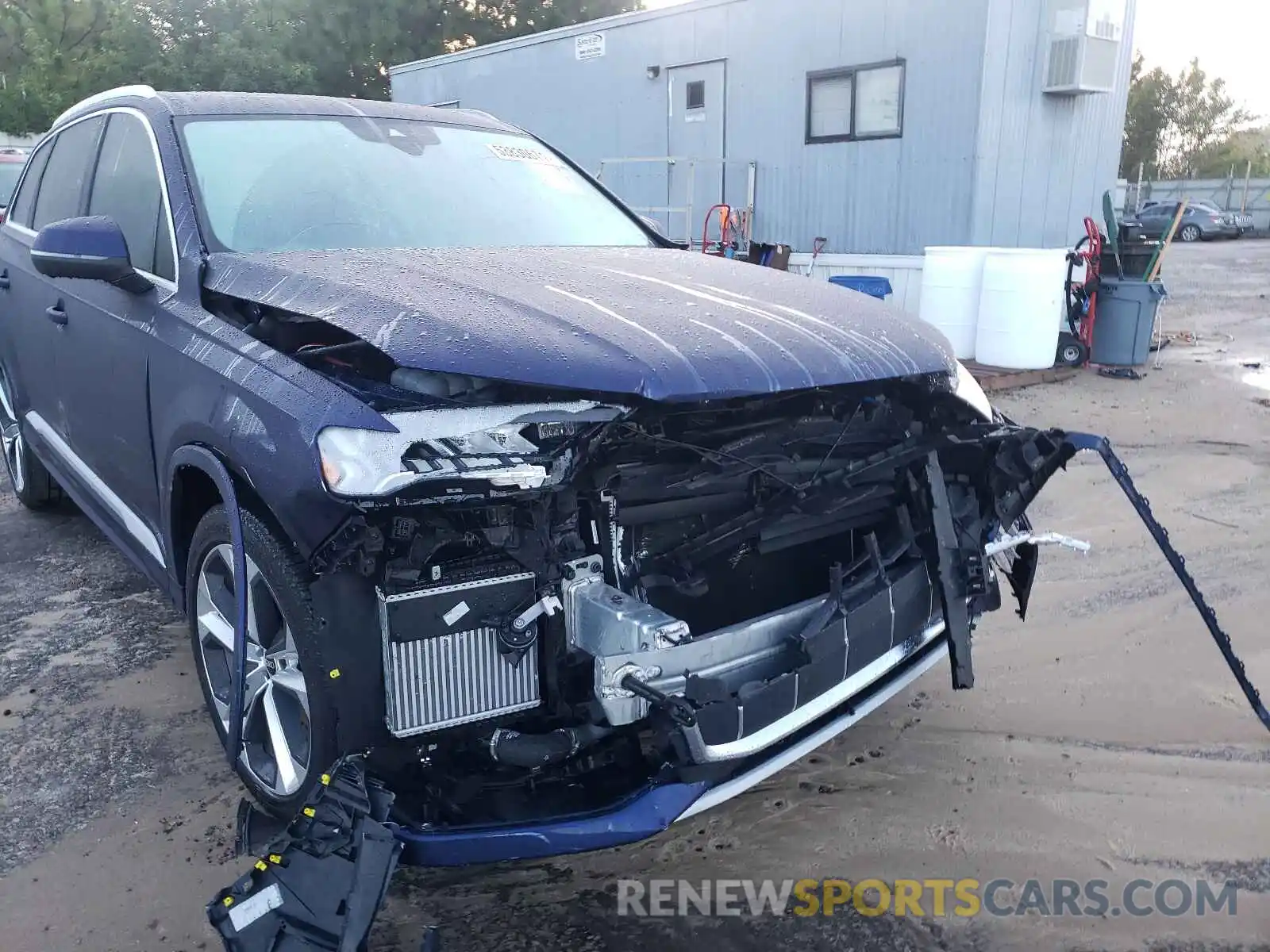 9 Photograph of a damaged car WA1LXAF72MD018351 AUDI Q7 2021