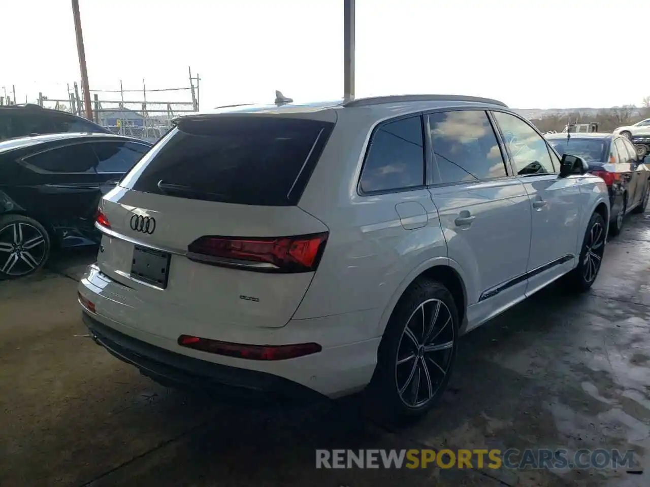 4 Фотография поврежденного автомобиля WA1LXAF72MD027325 AUDI Q7 2021