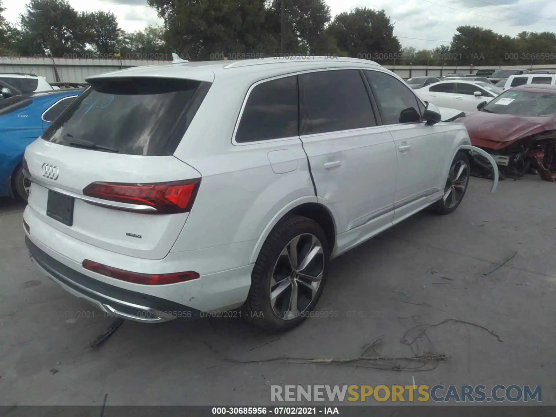 4 Фотография поврежденного автомобиля WA1LXAF73MD013532 AUDI Q7 2021