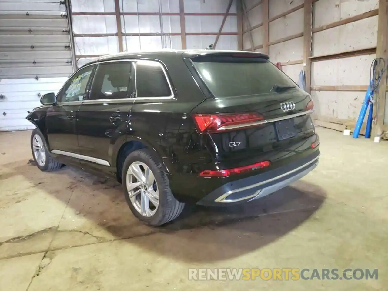 3 Photograph of a damaged car WA1LXAF73MD020481 AUDI Q7 2021