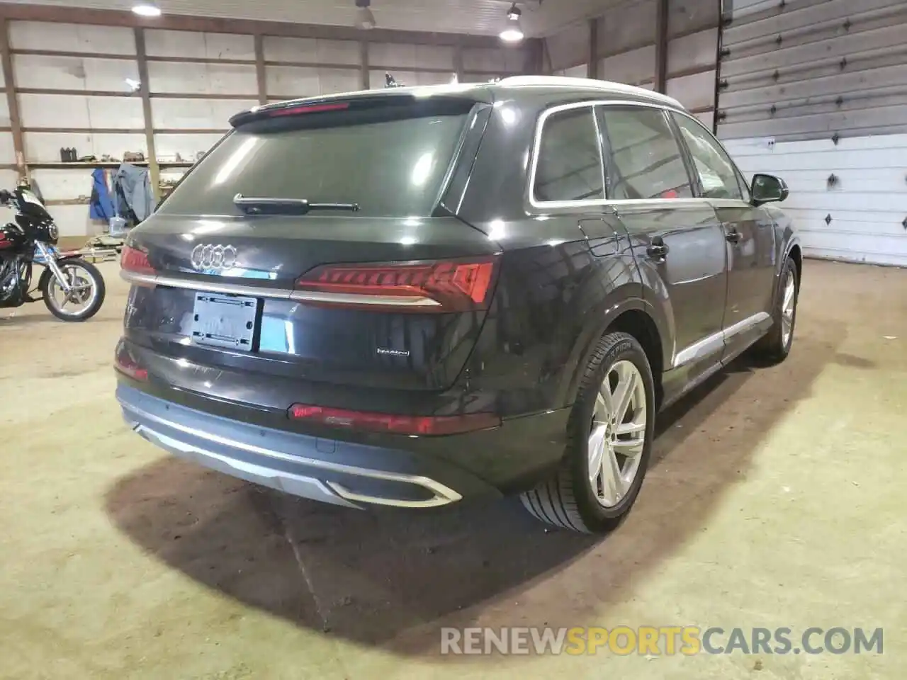 4 Photograph of a damaged car WA1LXAF73MD020481 AUDI Q7 2021