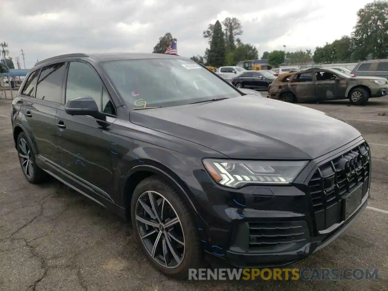 1 Photograph of a damaged car WA1LXAF73MD039211 AUDI Q7 2021