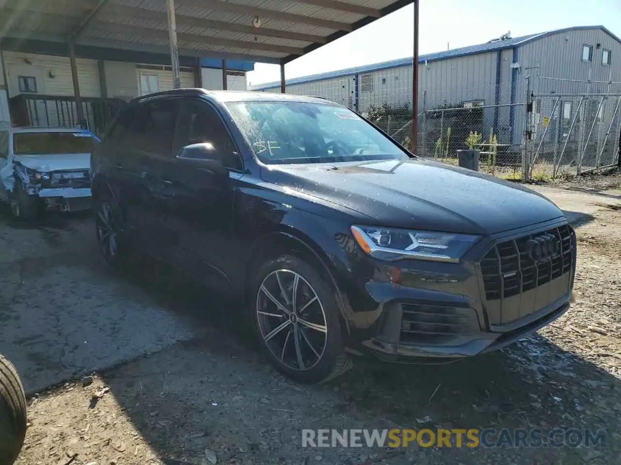 1 Photograph of a damaged car WA1LXAF74MD038360 AUDI Q7 2021