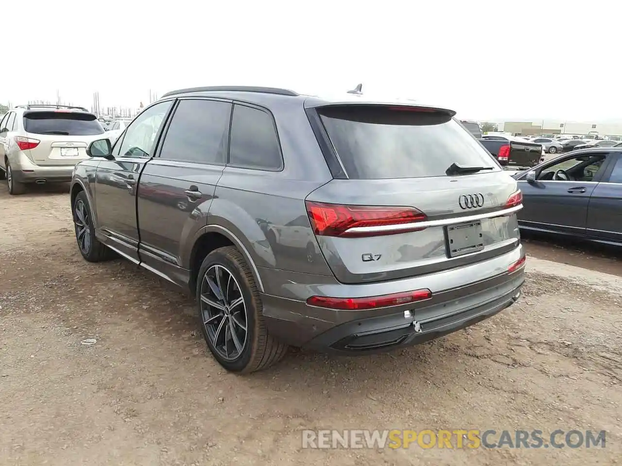 3 Фотография поврежденного автомобиля WA1LXAF75MD014584 AUDI Q7 2021