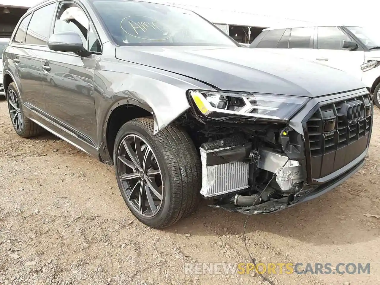 9 Photograph of a damaged car WA1LXAF75MD014584 AUDI Q7 2021