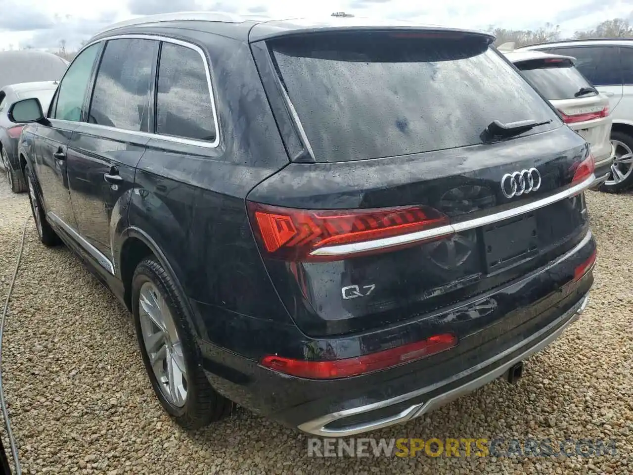 3 Фотография поврежденного автомобиля WA1LXAF75MD016416 AUDI Q7 2021