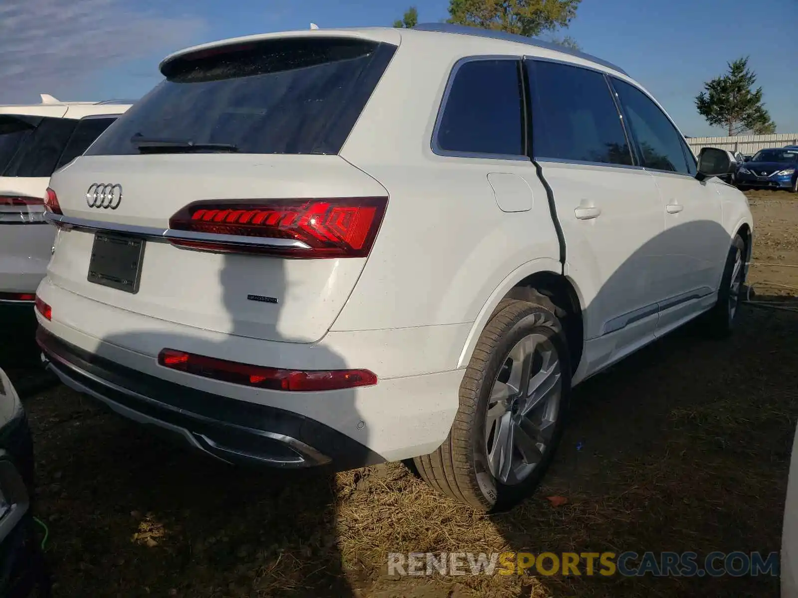 4 Фотография поврежденного автомобиля WA1LXAF75MD017789 AUDI Q7 2021