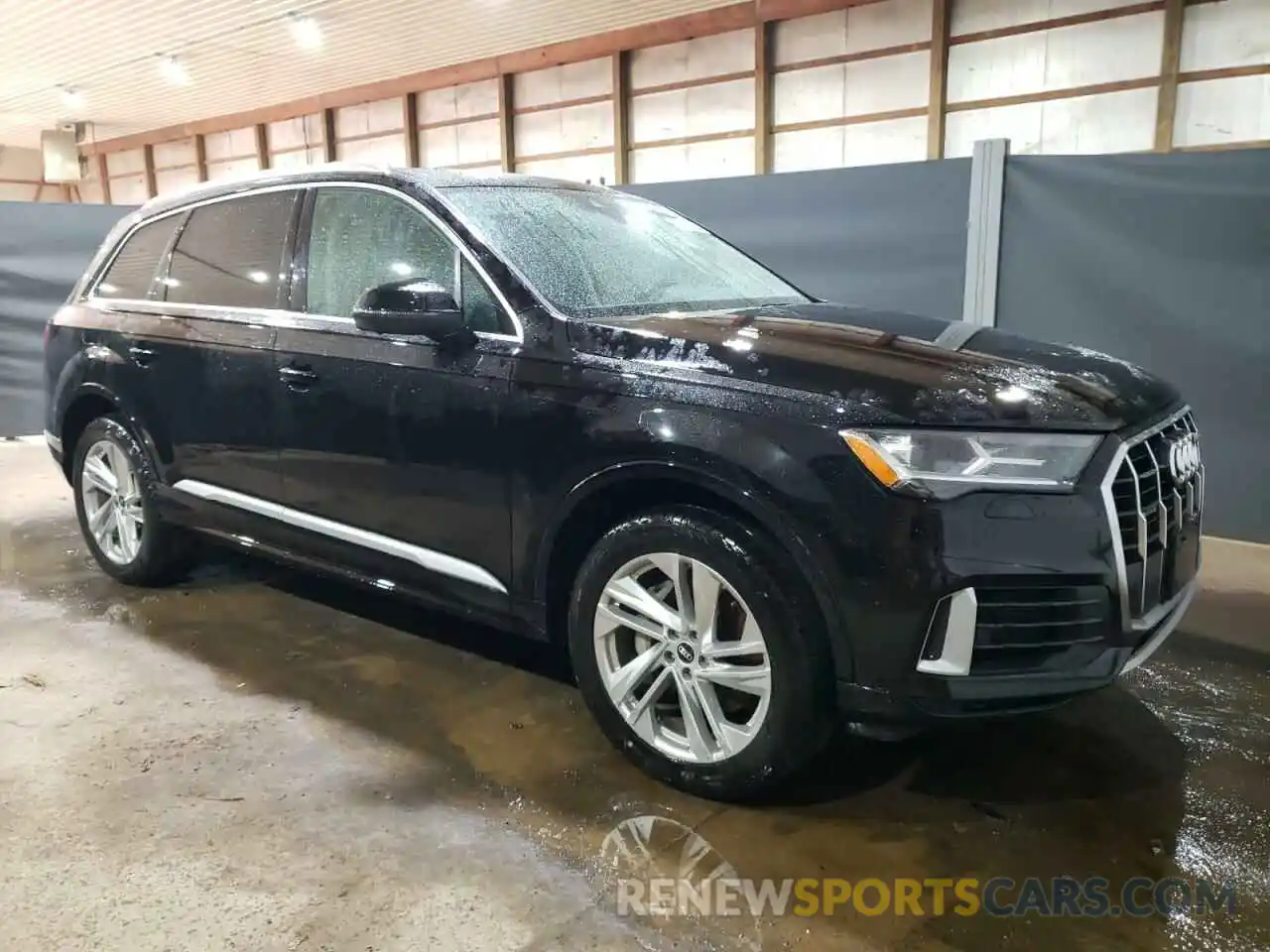 4 Photograph of a damaged car WA1LXAF76MD012679 AUDI Q7 2021