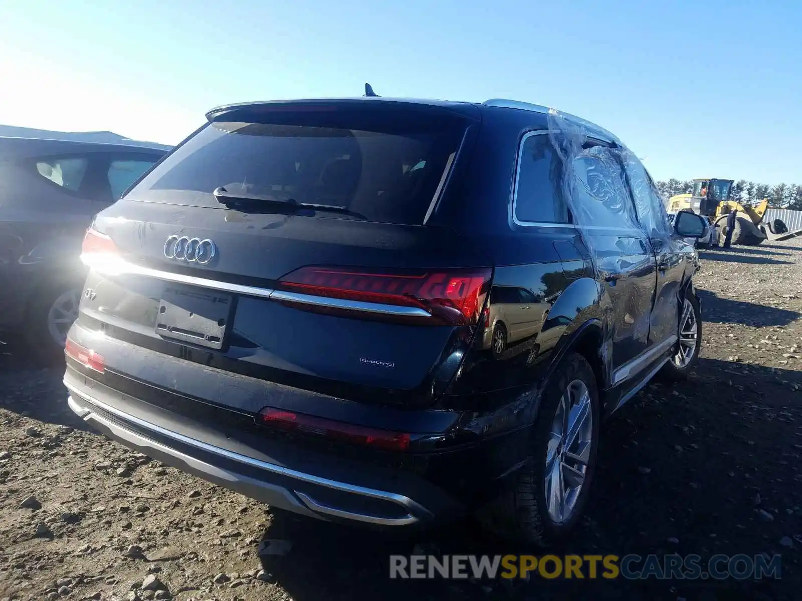 4 Photograph of a damaged car WA1LXAF76MD013413 AUDI Q7 2021