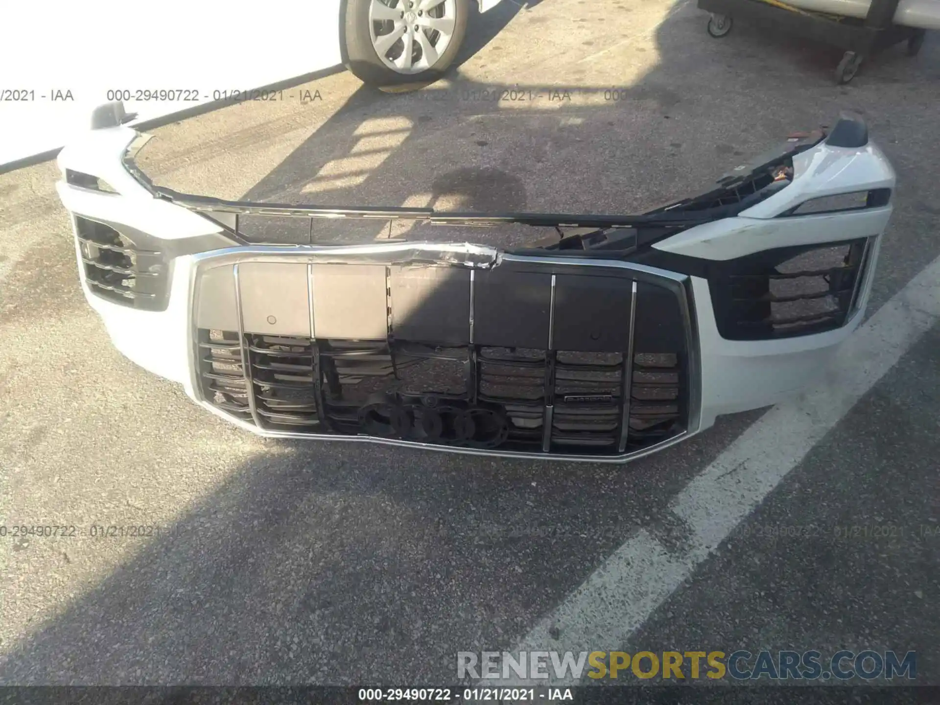 12 Photograph of a damaged car WA1LXAF76MD014139 AUDI Q7 2021