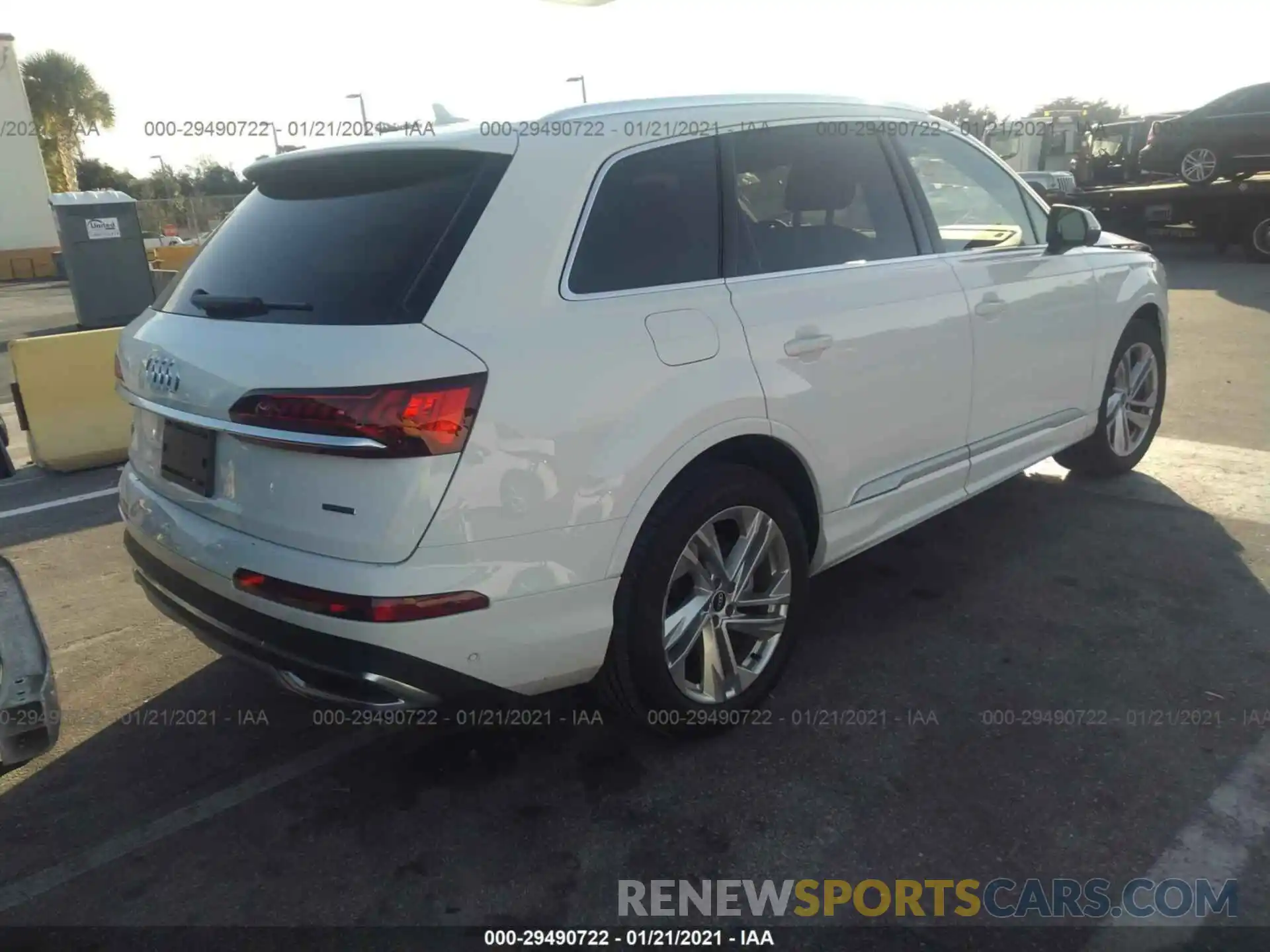 4 Фотография поврежденного автомобиля WA1LXAF76MD014139 AUDI Q7 2021