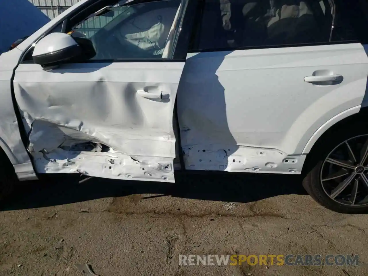 9 Photograph of a damaged car WA1LXAF76MD015355 AUDI Q7 2021