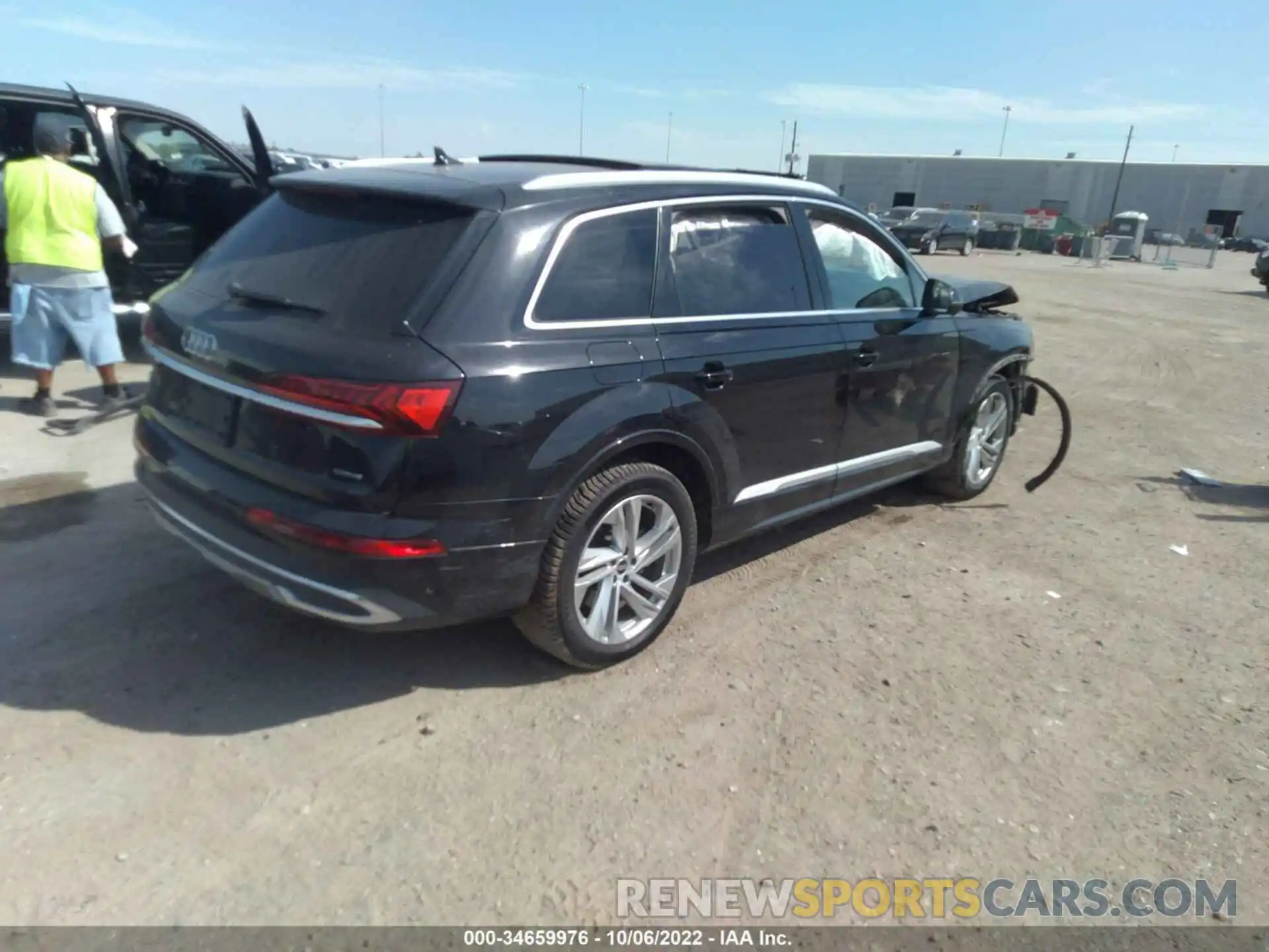 4 Фотография поврежденного автомобиля WA1LXAF76MD017123 AUDI Q7 2021