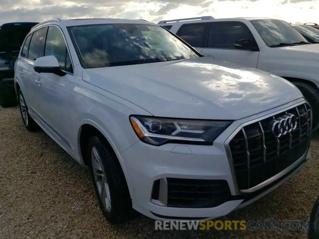 1 Photograph of a damaged car WA1LXAF76MD019504 AUDI Q7 2021