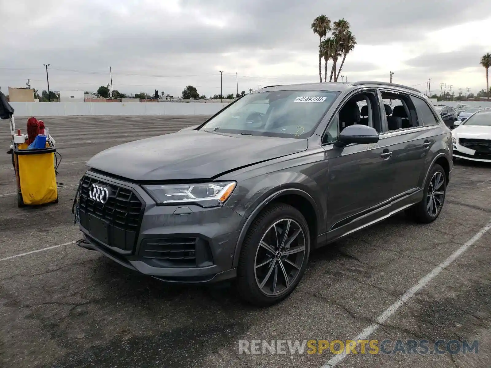 2 Photograph of a damaged car WA1LXAF77MD027739 AUDI Q7 2021