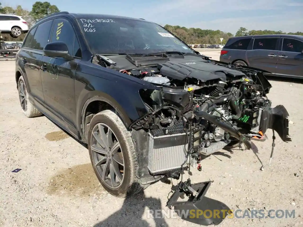 1 Photograph of a damaged car WA1LXAF78MD018323 AUDI Q7 2021