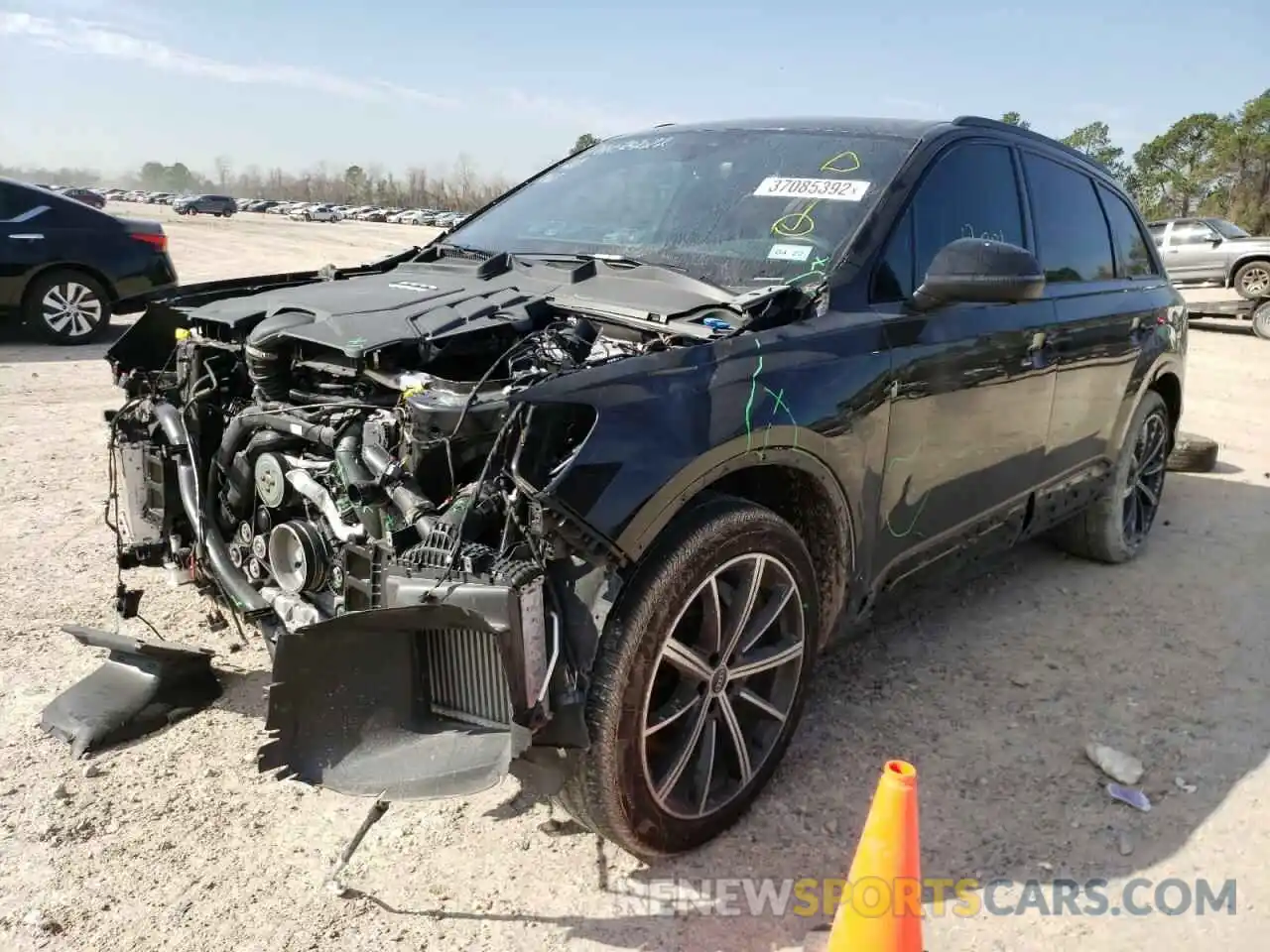 2 Photograph of a damaged car WA1LXAF78MD018323 AUDI Q7 2021