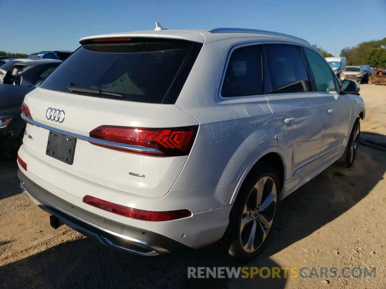 4 Photograph of a damaged car WA1LXAF78MD023876 AUDI Q7 2021