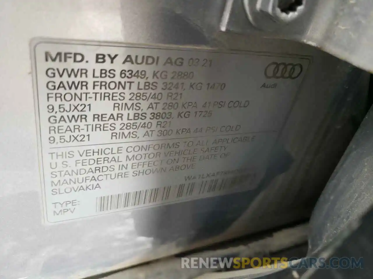 10 Photograph of a damaged car WA1LXAF78MD035476 AUDI Q7 2021