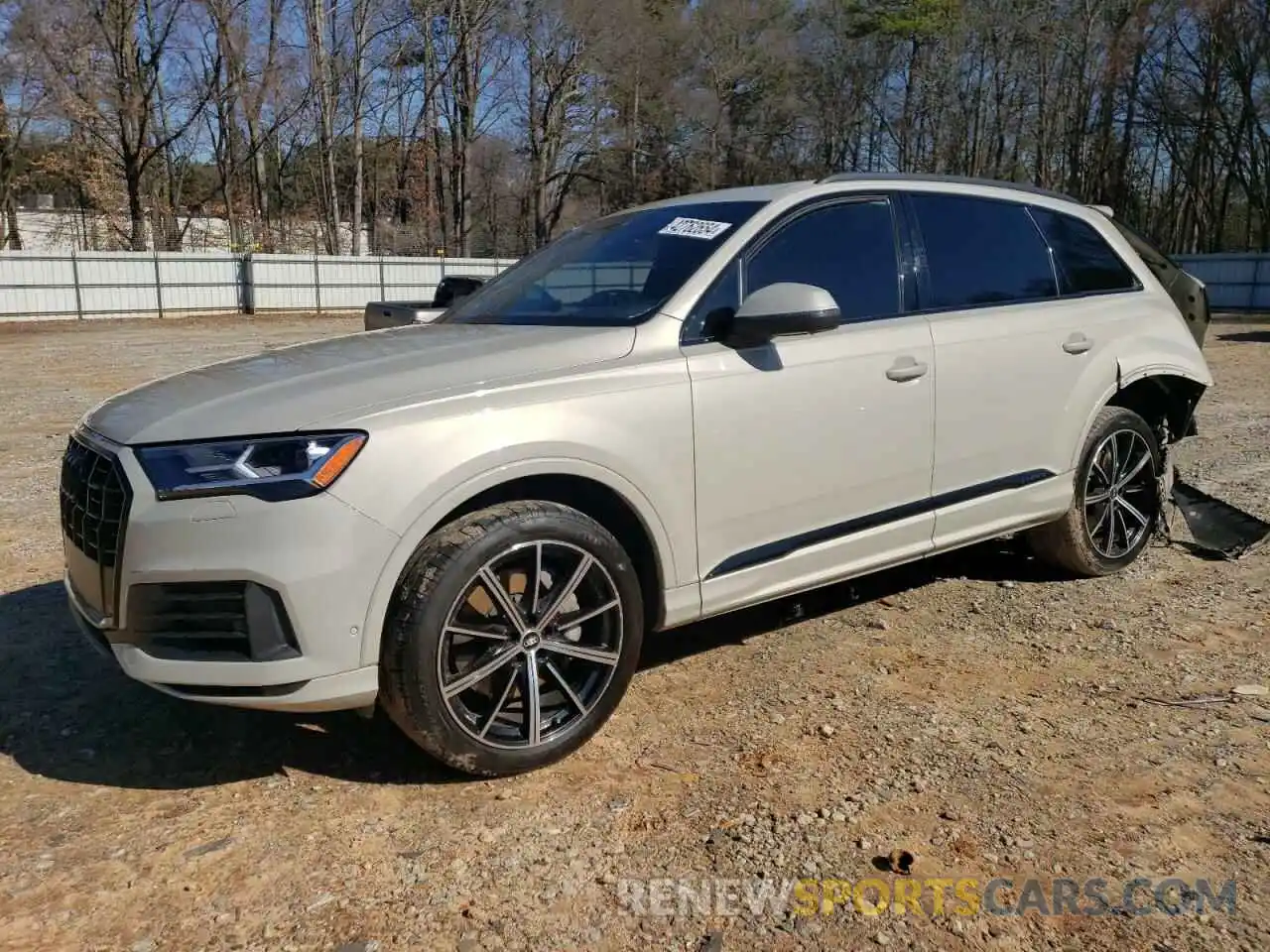 1 Photograph of a damaged car WA1LXAF78MD040600 AUDI Q7 2021