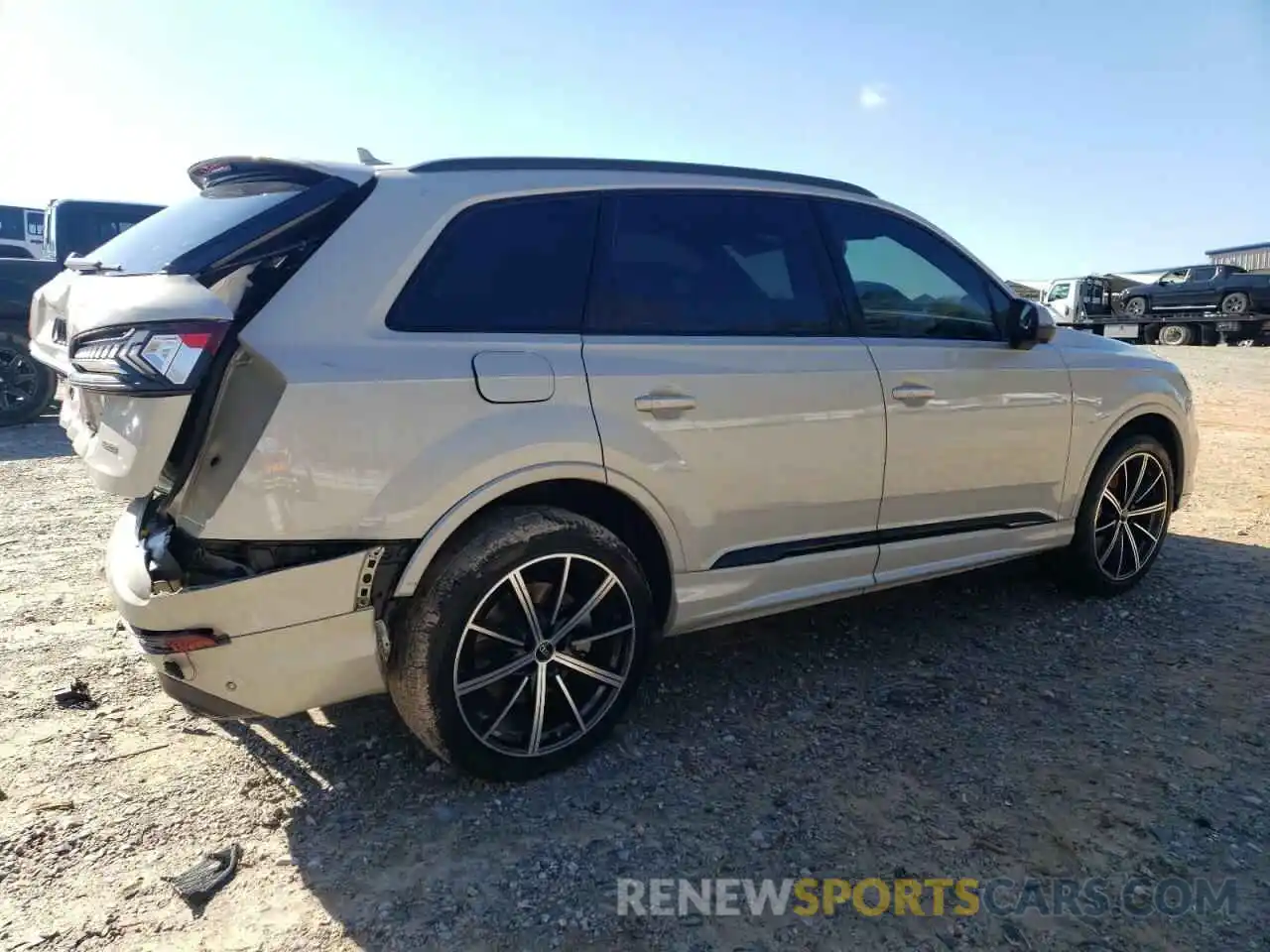 3 Photograph of a damaged car WA1LXAF78MD040600 AUDI Q7 2021