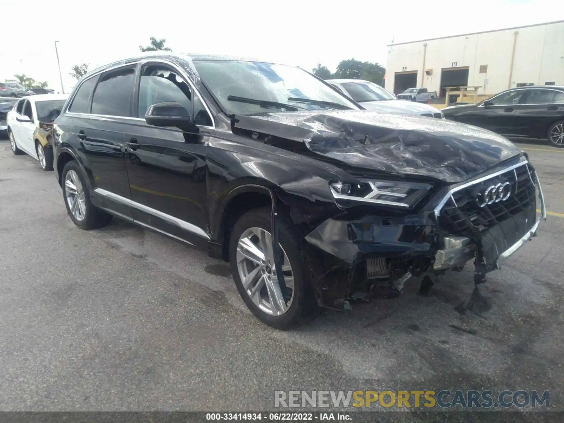 1 Photograph of a damaged car WA1LXAF79MD013096 AUDI Q7 2021