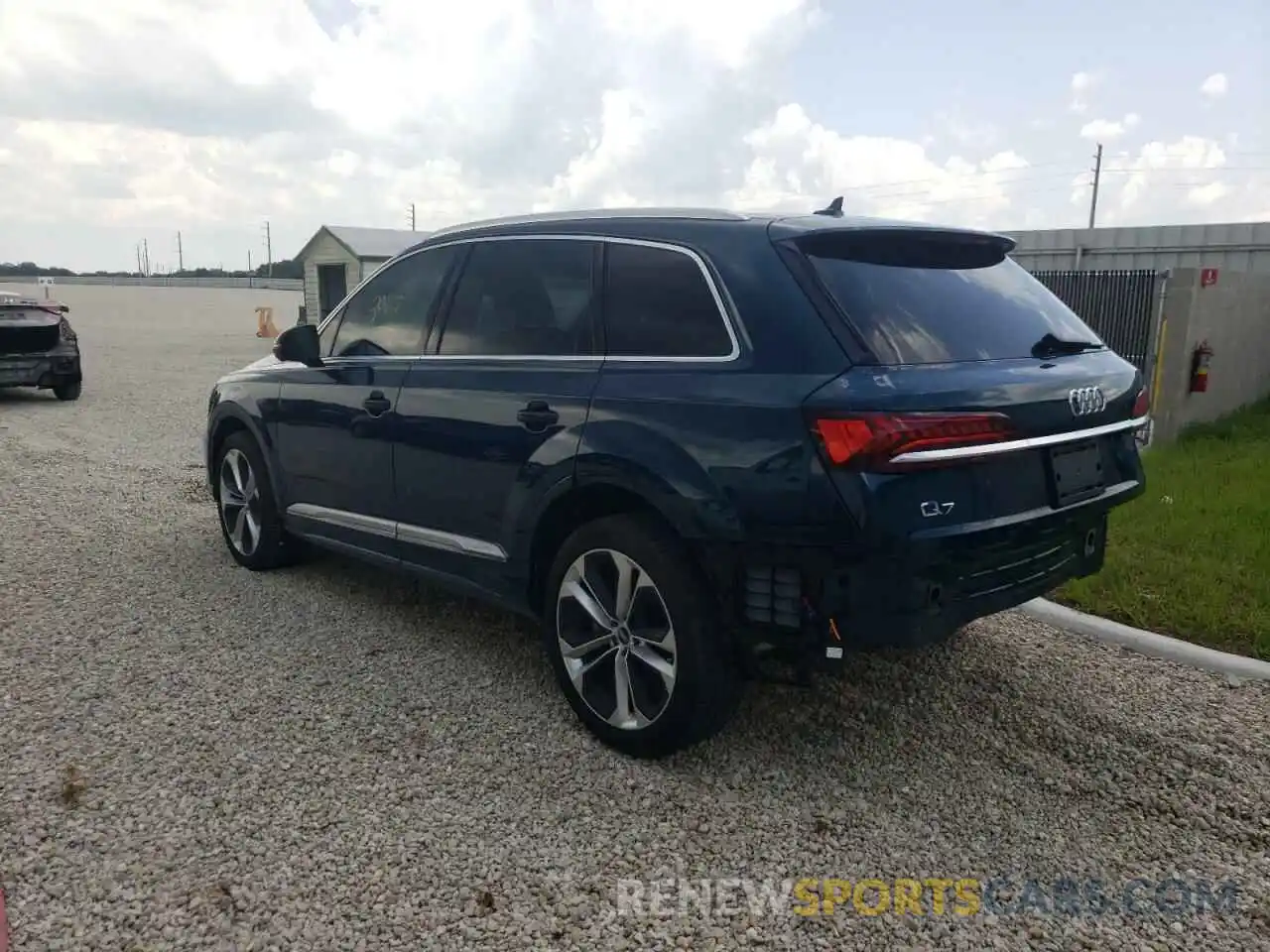 3 Photograph of a damaged car WA1LXAF79MD036149 AUDI Q7 2021