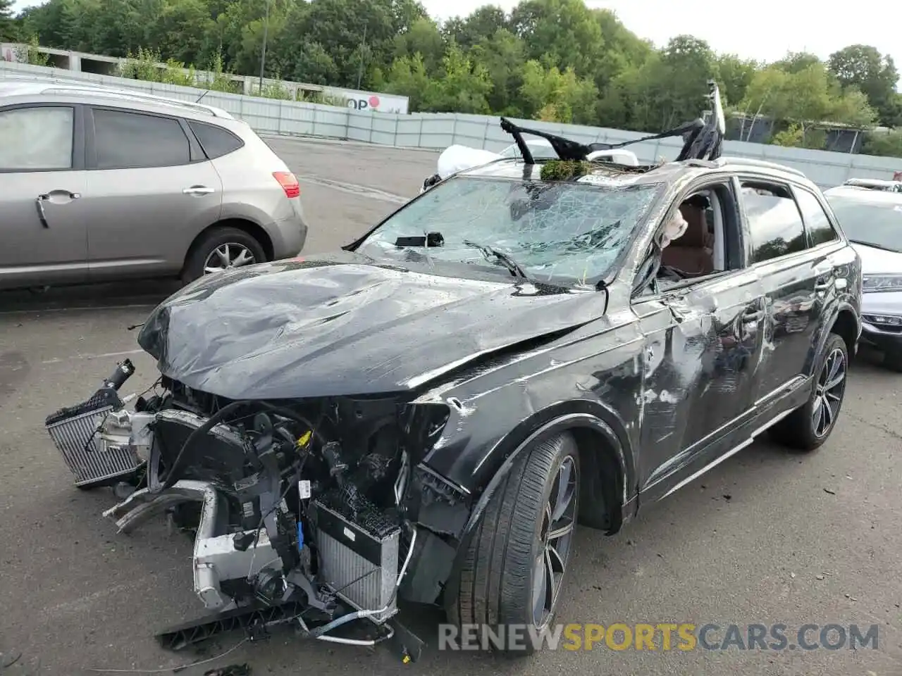 9 Photograph of a damaged car WA1LXAF79MD037706 AUDI Q7 2021