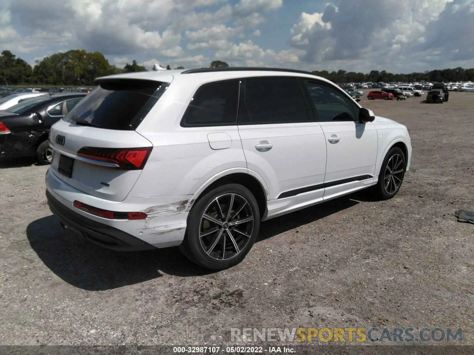 4 Фотография поврежденного автомобиля WA1LXAF7XMD022471 AUDI Q7 2021