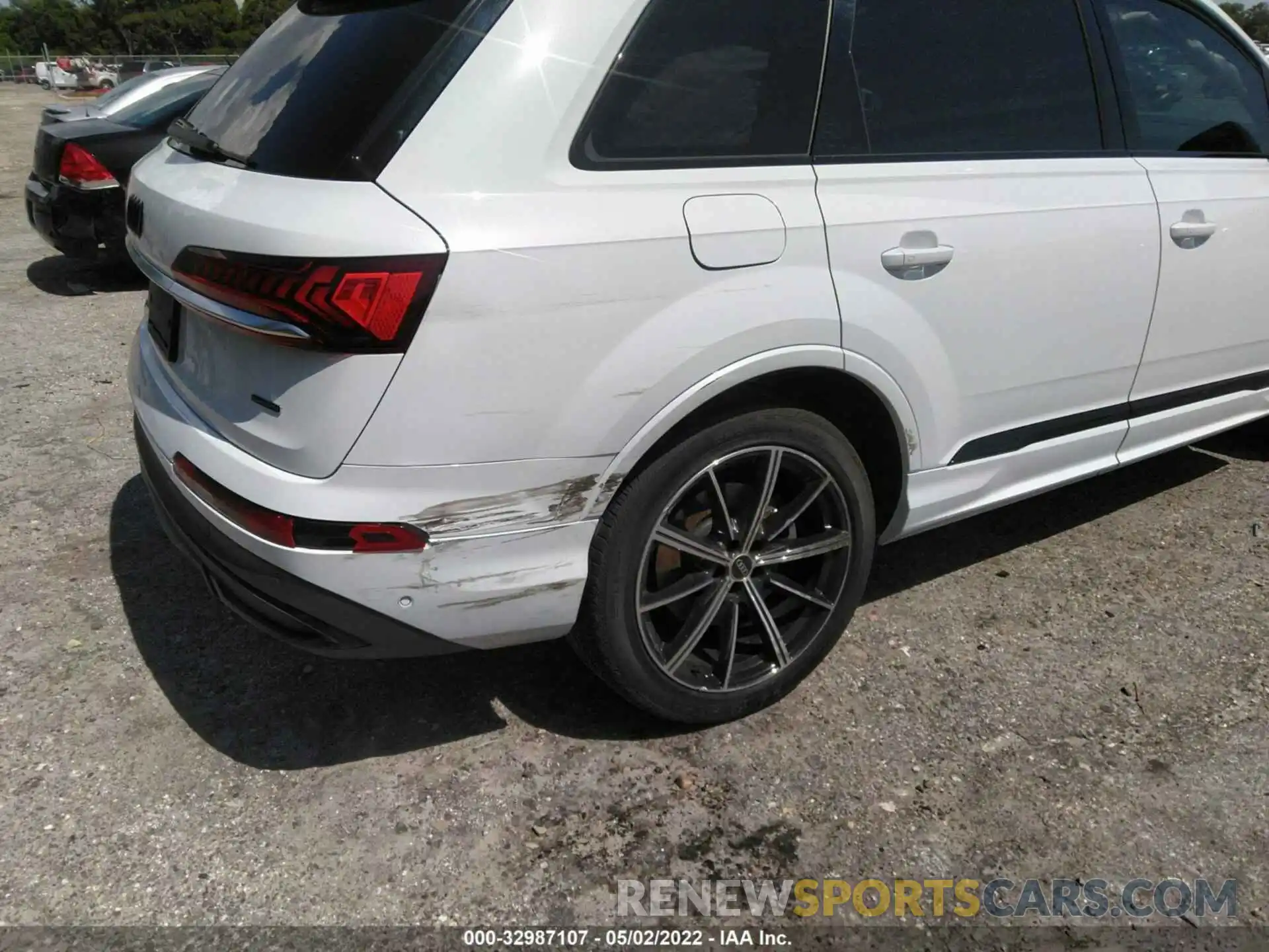 6 Фотография поврежденного автомобиля WA1LXAF7XMD022471 AUDI Q7 2021