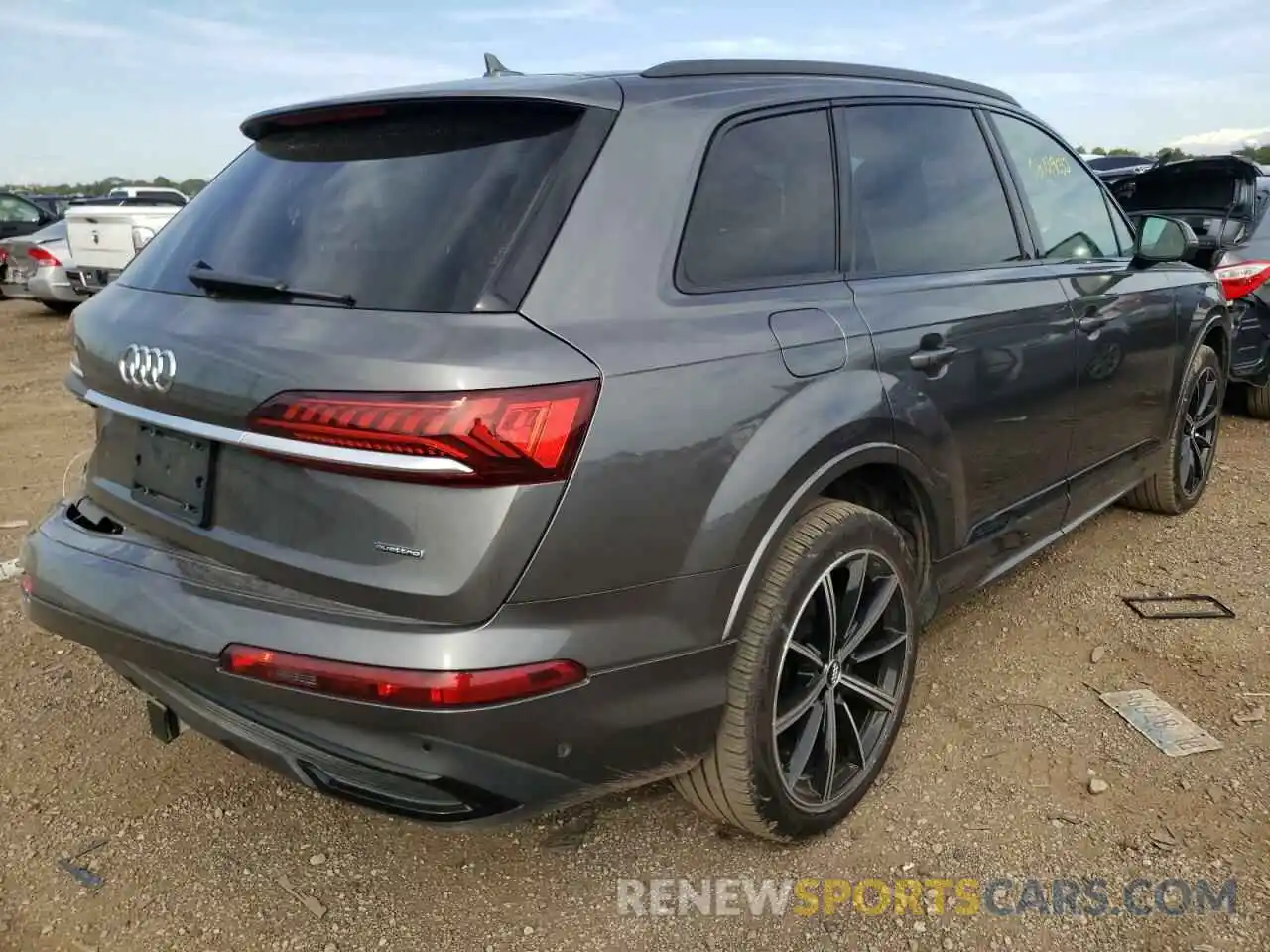 4 Photograph of a damaged car WA1LXAF7XMD040873 AUDI Q7 2021