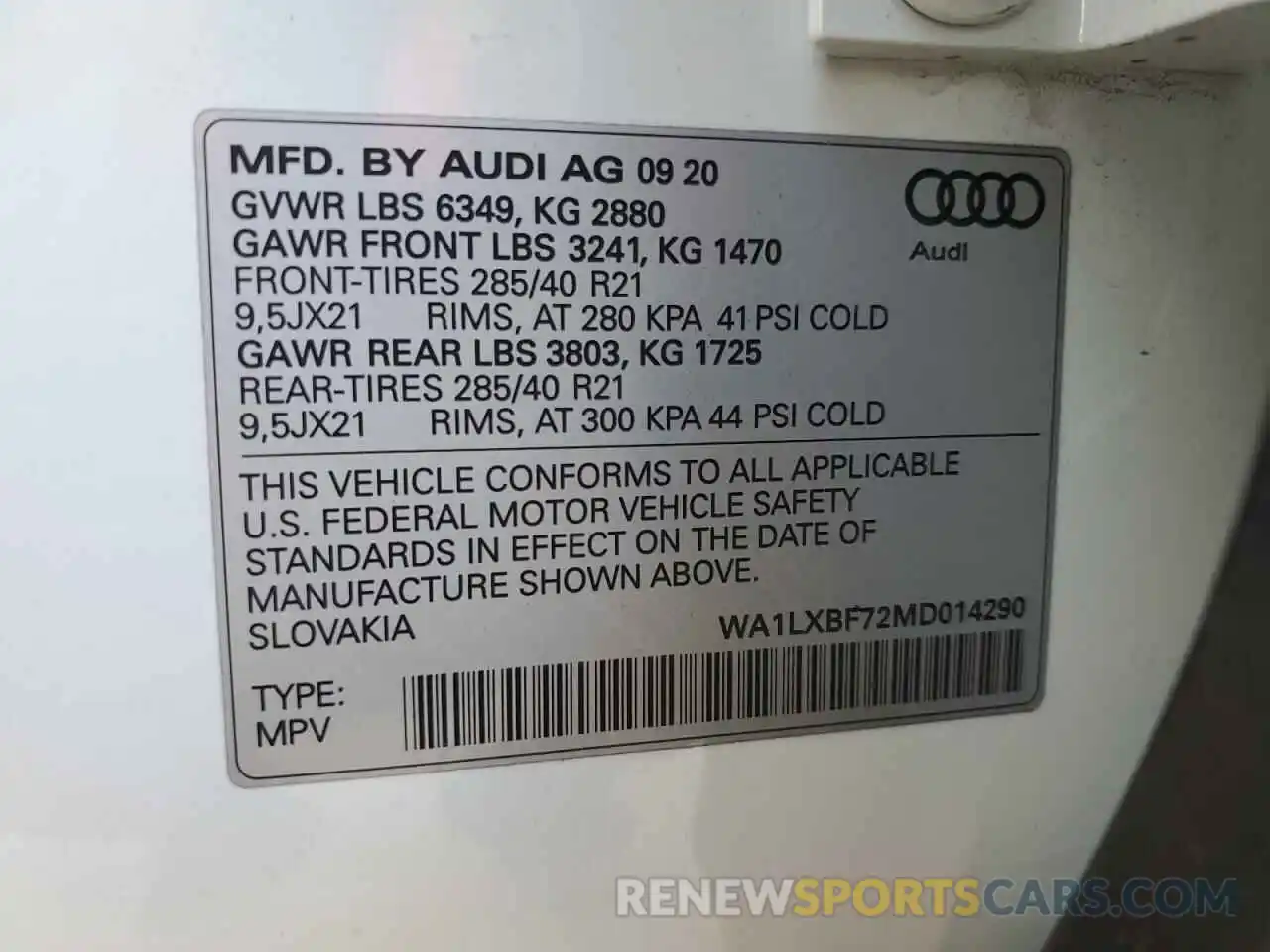 10 Photograph of a damaged car WA1LXBF72MD014290 AUDI Q7 2021