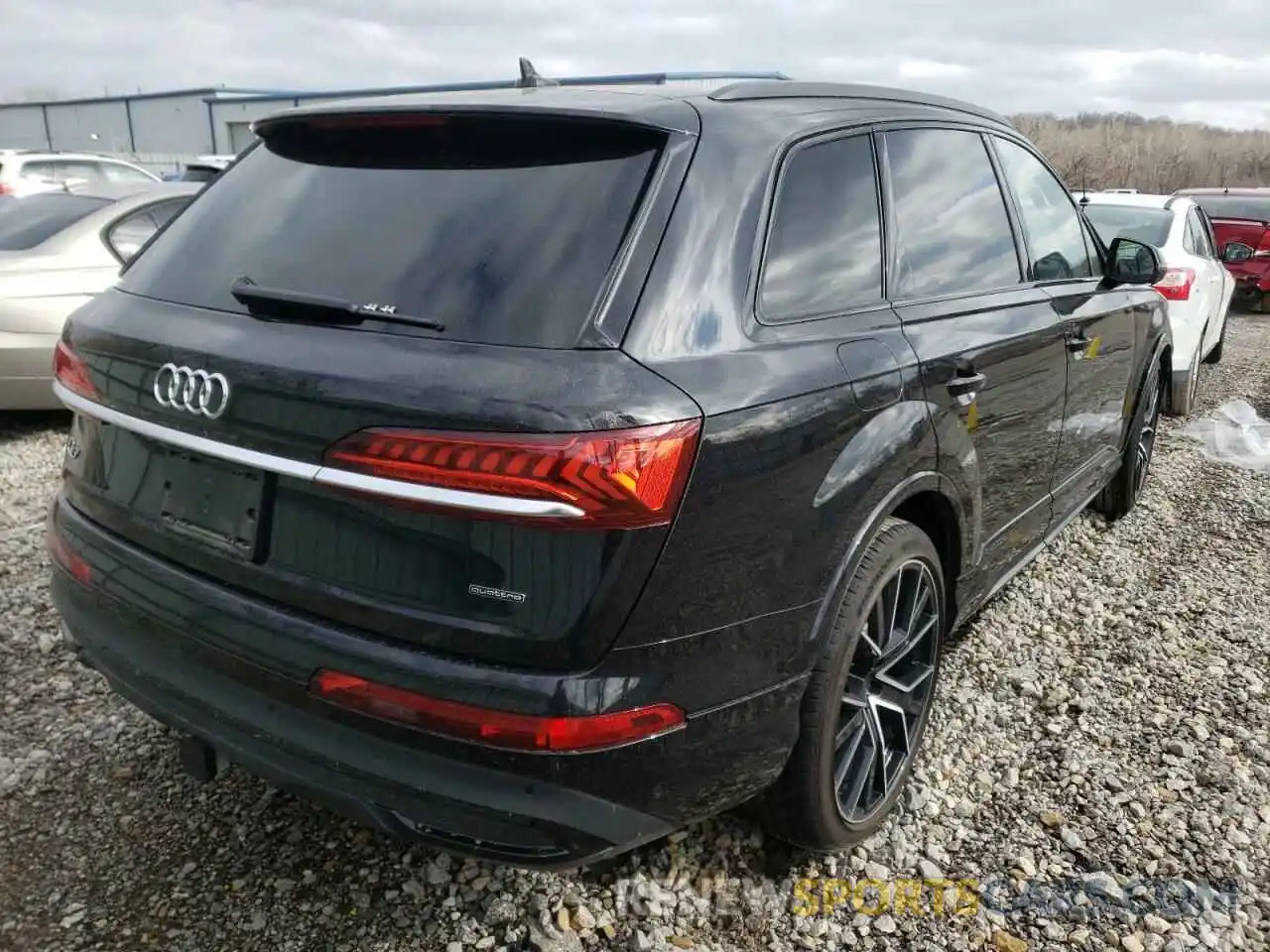 4 Photograph of a damaged car WA1VXAF71MD023209 AUDI Q7 2021