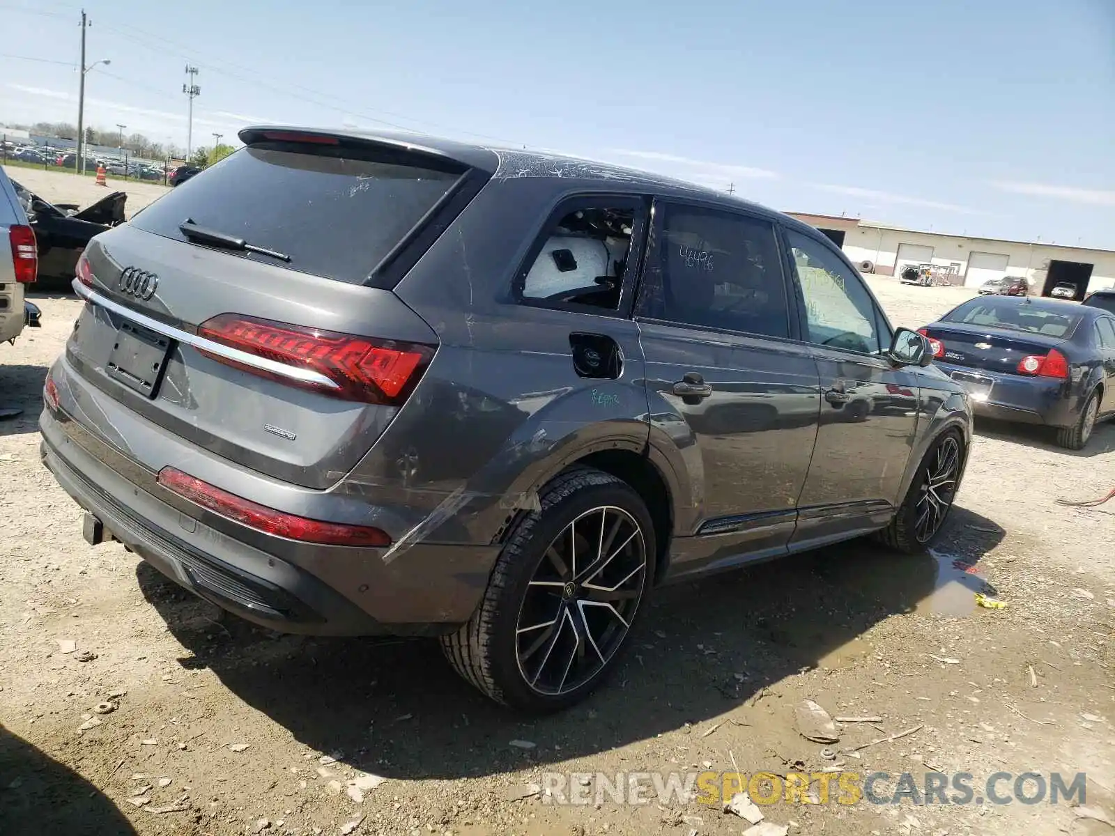 4 Фотография поврежденного автомобиля WA1VXAF72MD019458 AUDI Q7 2021