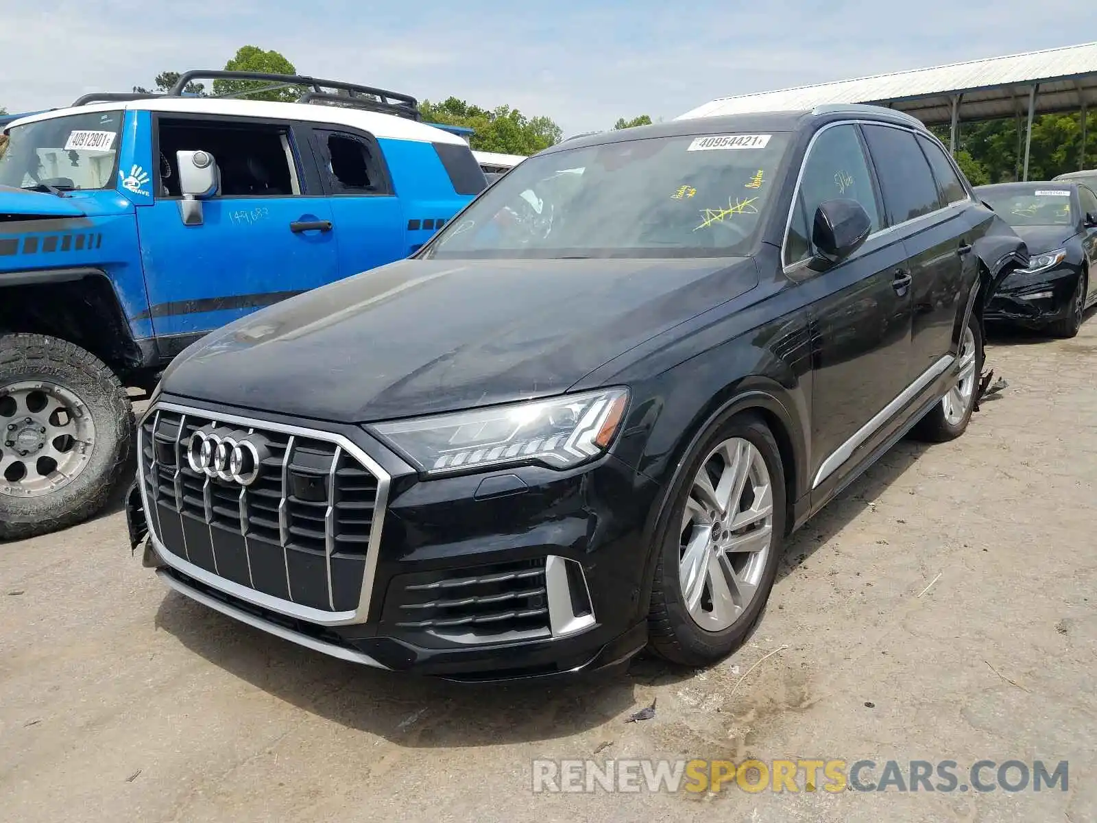 2 Photograph of a damaged car WA1VXAF72MD020612 AUDI Q7 2021